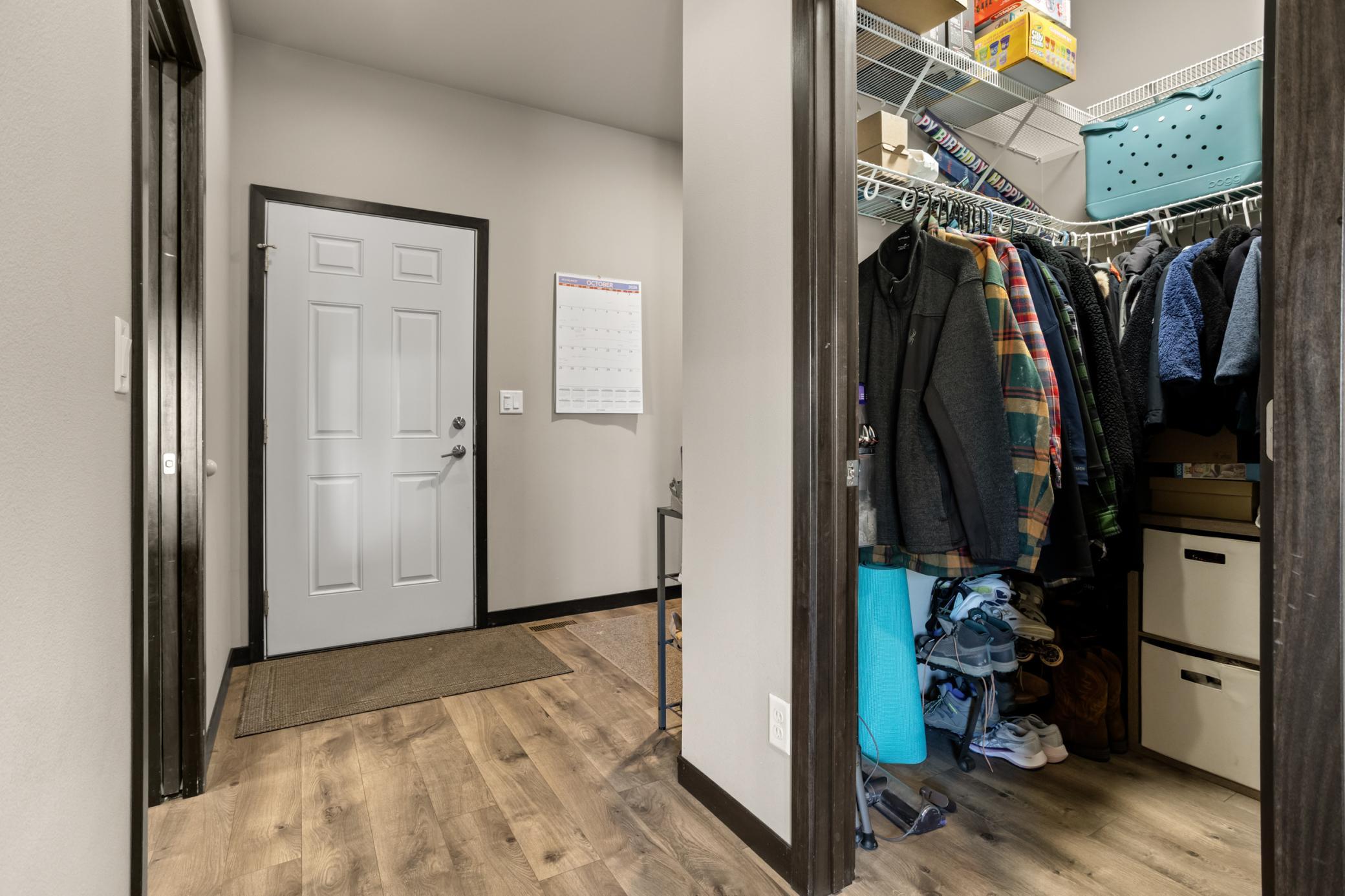 2015 single family home for sale at 3652 Bell Boulevard E in West Fargo, ND — 5 bed, 4 bath (photo 26 of 61)