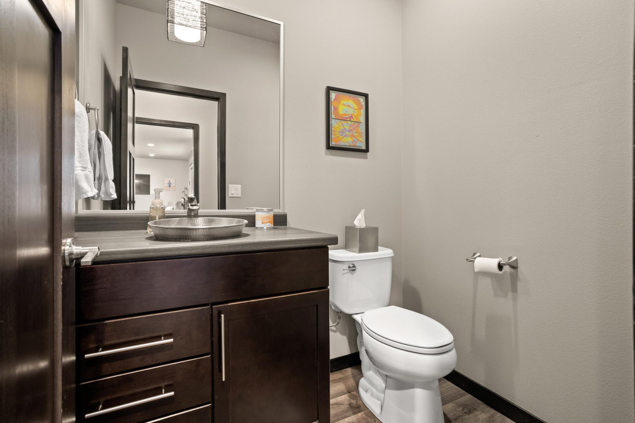 2015 single family home for sale at 3652 Bell Boulevard E in West Fargo, ND — 5 bed, 4 bath (photo 27 of 61)