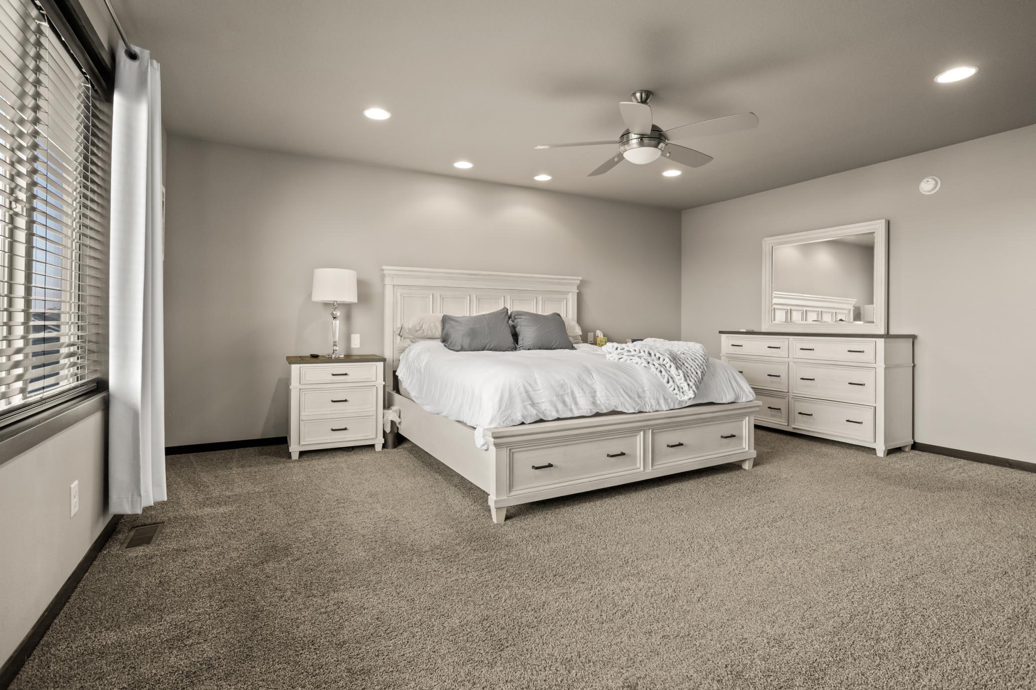 2015 single family home for sale at 3652 Bell Boulevard E in West Fargo, ND — 5 bed, 4 bath (photo 33 of 61)