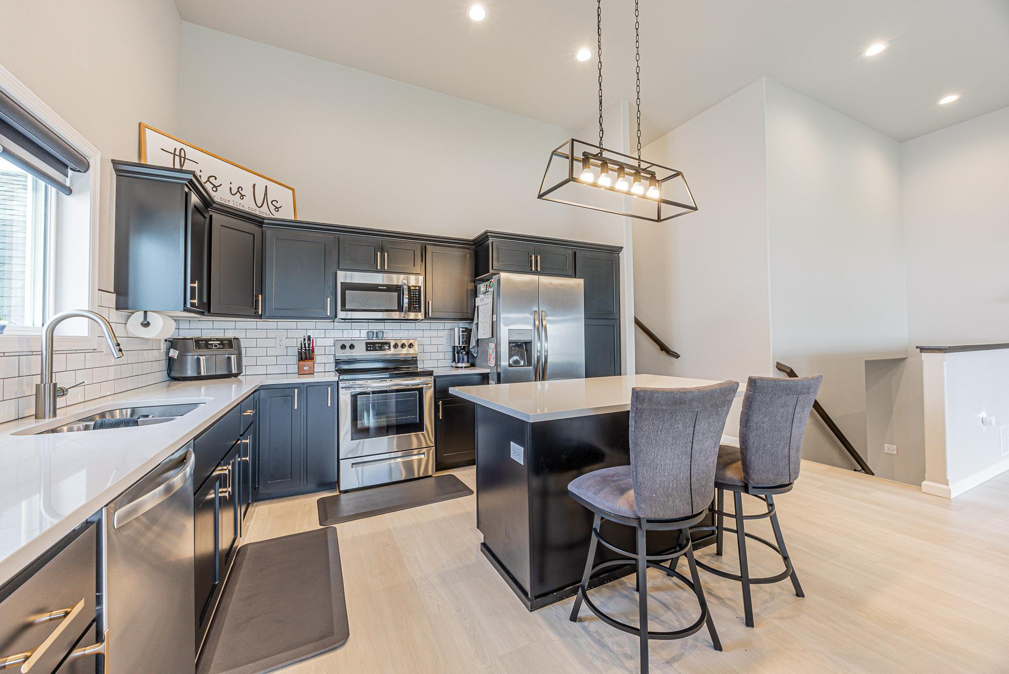 2022 single family home for sale at 7371 26th Street S in Fargo, ND — 4 bed, 3 bath (photo 15 of 46)