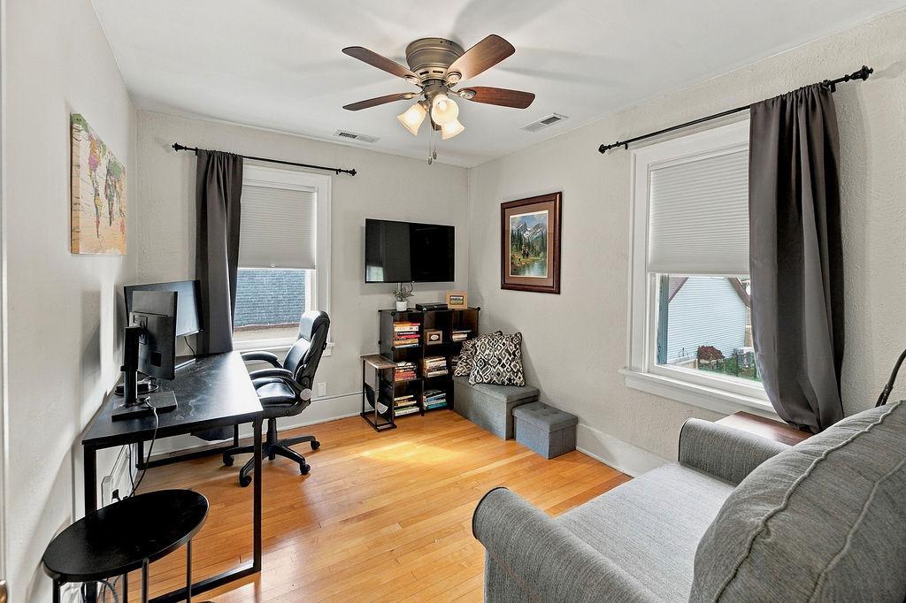1927 single family home for sale at 1238 4th Street N in Fargo, ND — 4 bed, 2 bath (photo 28 of 42)