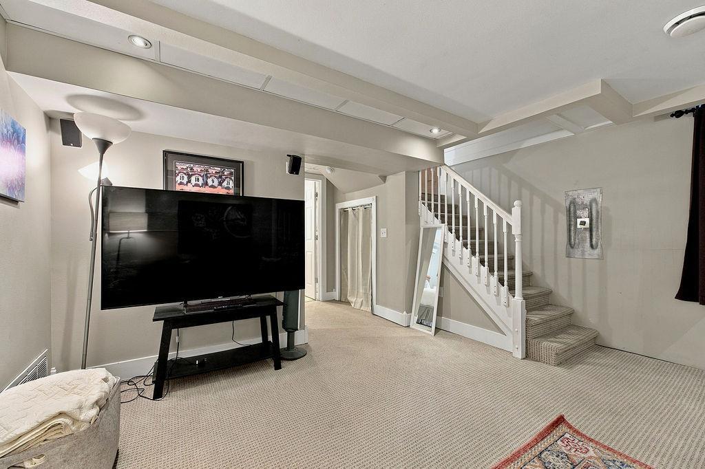 1927 single family home for sale at 1238 4th Street N in Fargo, ND — 4 bed, 2 bath (photo 33 of 42)