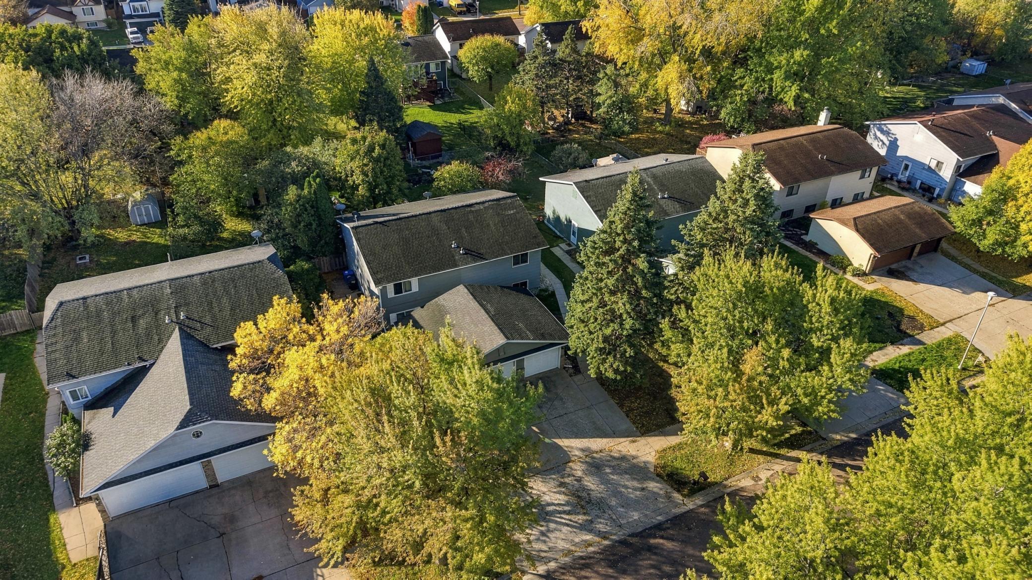 1986 twin home for sale at 1528 34 1/2 Avenue S in Fargo, ND — 3 bed, 2 bath (photo 25 of 30)