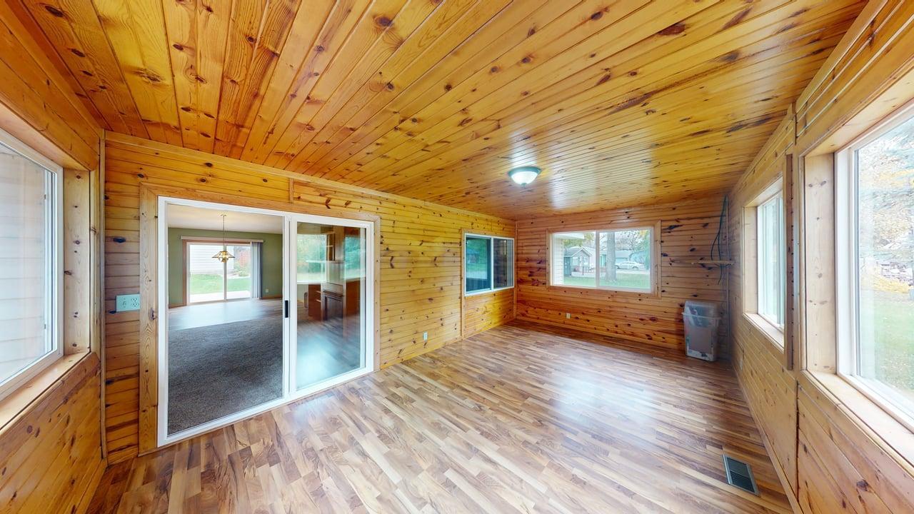 1999 townhouse for sale at 699 Osage Street E in Osakis, MN — 2 bed, 2 bath (photo 4 of 22)