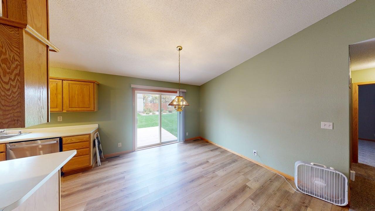 1999 townhouse for sale at 699 Osage Street E in Osakis, MN — 2 bed, 2 bath (photo 6 of 22)