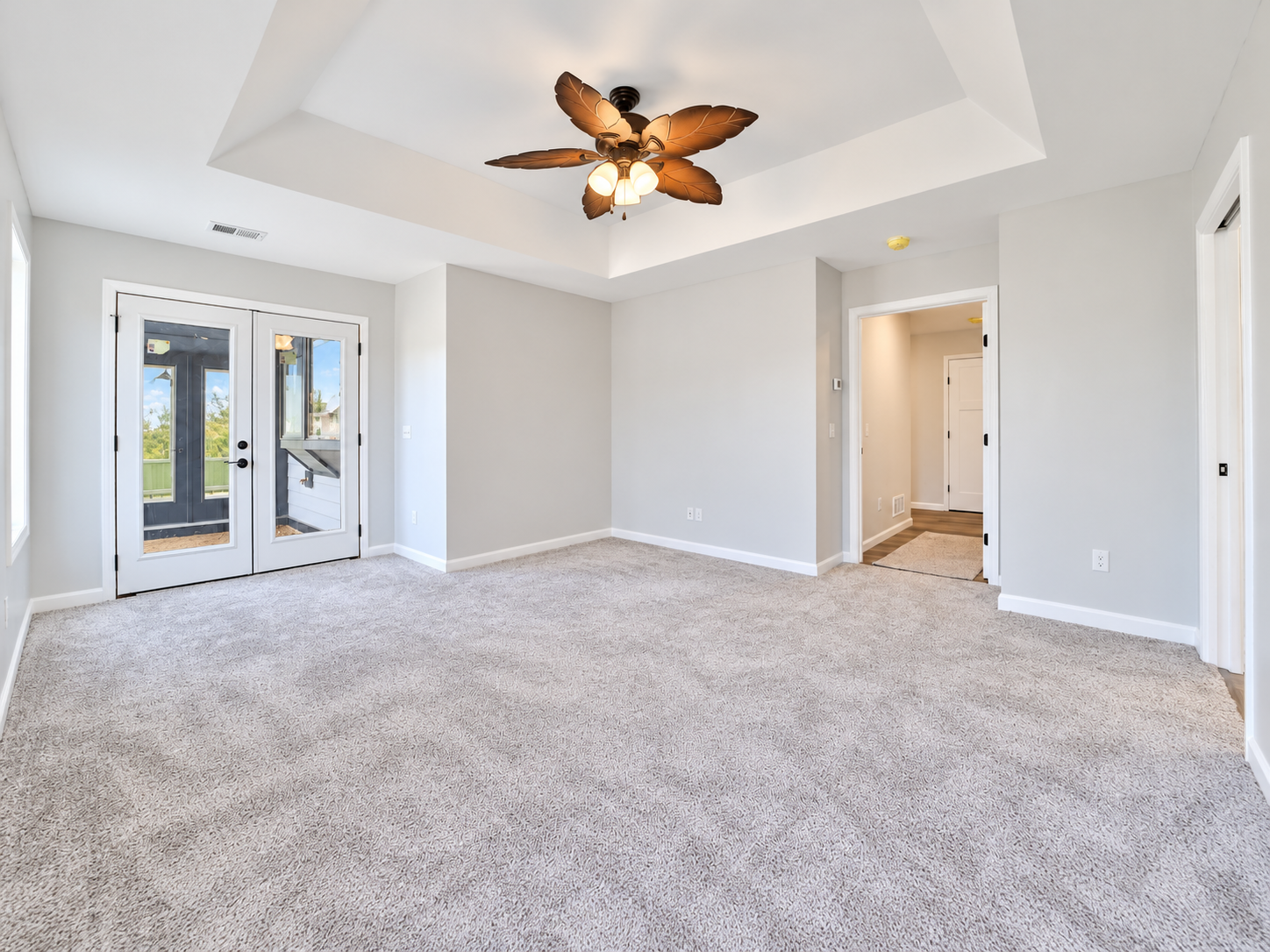2025 single family home for sale at 16 Deblock Lane in Crosby, MN — 3 bed, 3 bath (photo 16 of 36)