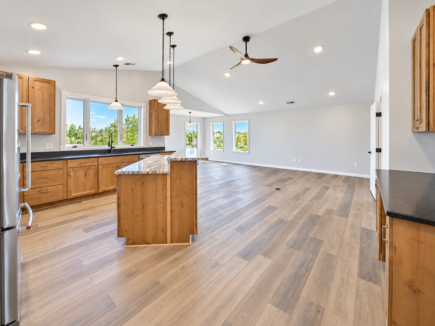 2025 single family home for sale at 16 Deblock Lane in Crosby, MN — 3 bed, 3 bath (photo 10 of 36)