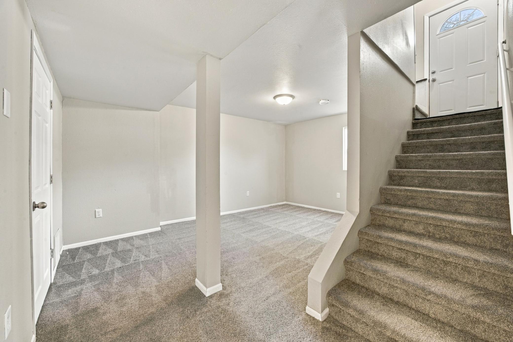 1949 single family home for sale at 222 22nd Street S in Fargo, ND — 5 bed, 2 bath (photo 22 of 38)