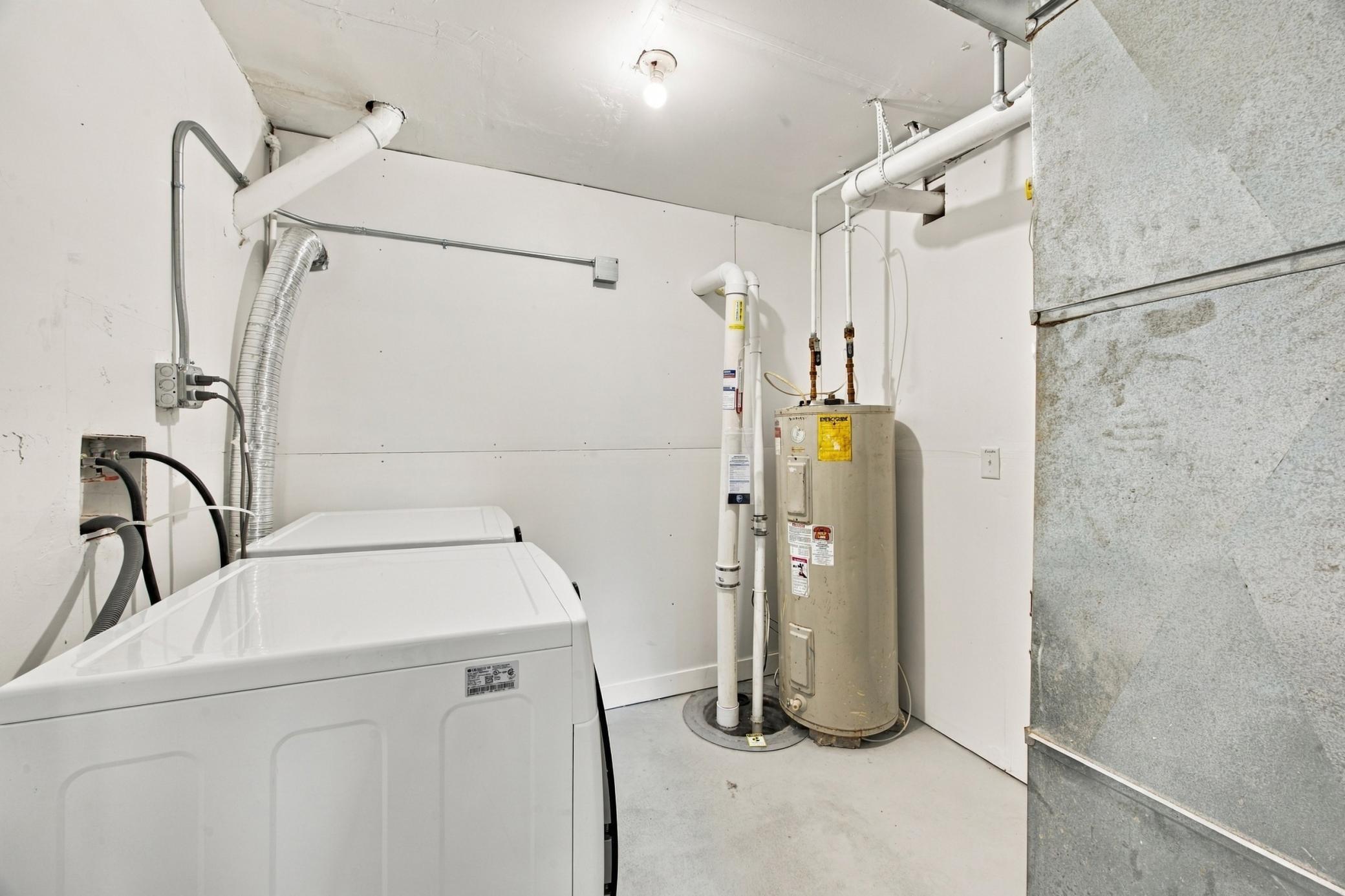 1949 single family home for sale at 222 22nd Street S in Fargo, ND — 5 bed, 2 bath (photo 30 of 38)