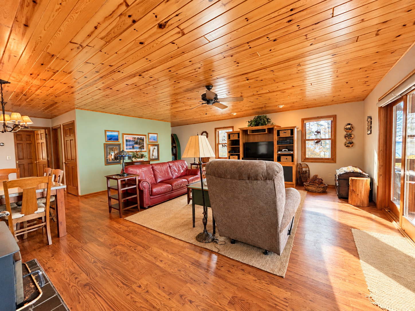 2001 single family home for sale at 2475 N Shore Drive NW in Cass Lake, MN — 3 bed, 3 bath (photo 16 of 58)