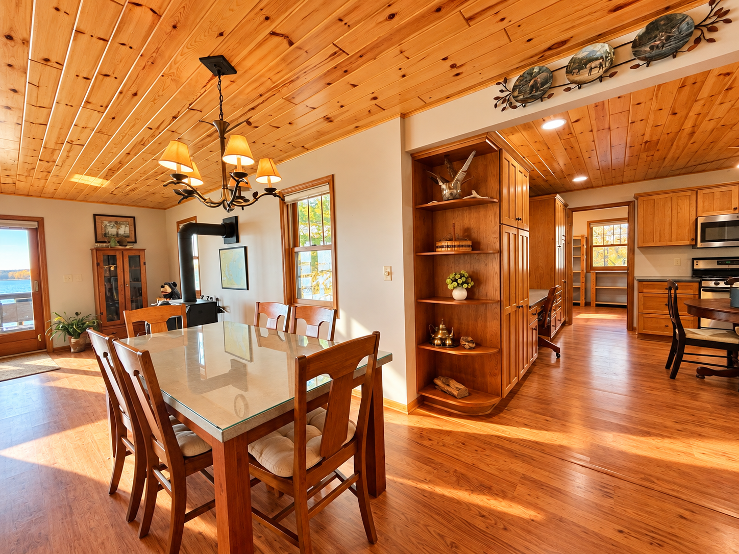2001 single family home for sale at 2475 N Shore Drive NW in Cass Lake, MN — 3 bed, 3 bath (photo 9 of 58)