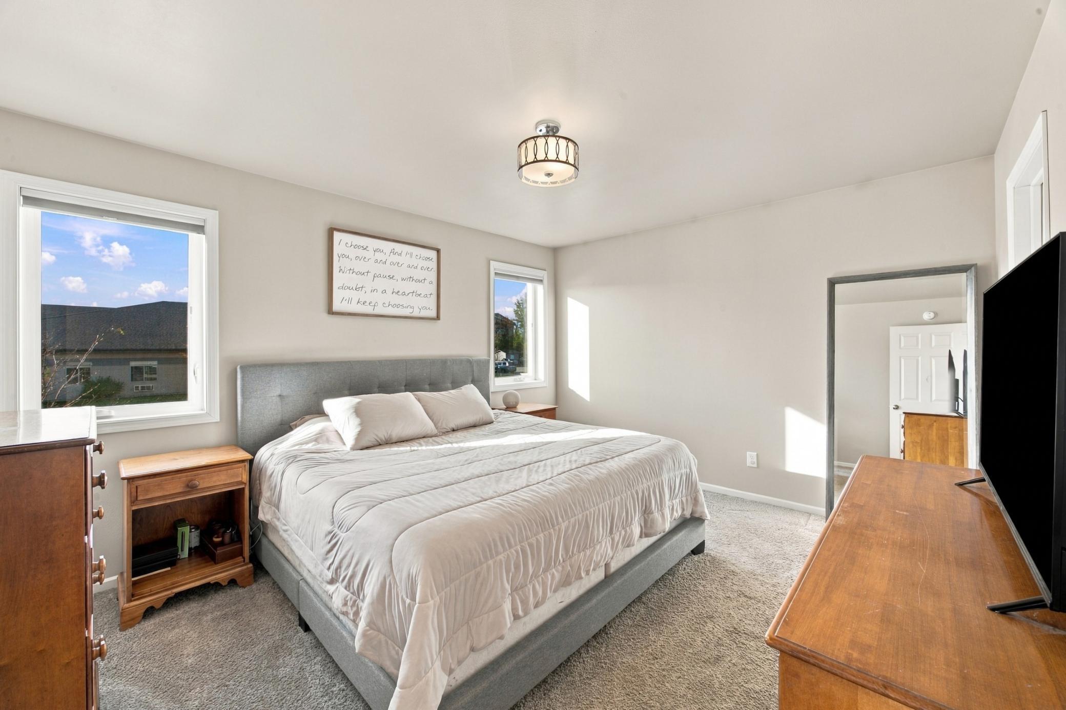 2015 townhouse for sale at 3372 27th Street S in Moorhead, MN — 3 bed, 2 bath (photo 13 of 35)