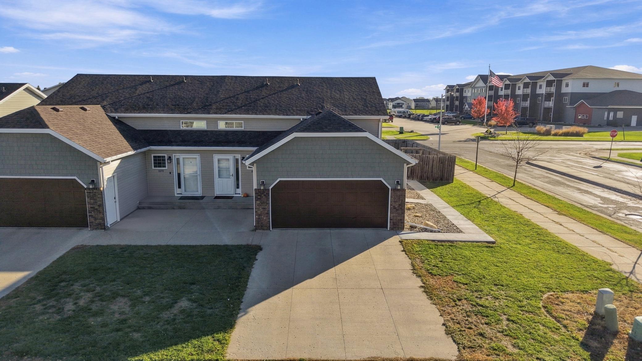 2015 townhouse for sale at 3372 27th Street S in Moorhead, MN — 3 bed, 2 bath (photo 29 of 35)