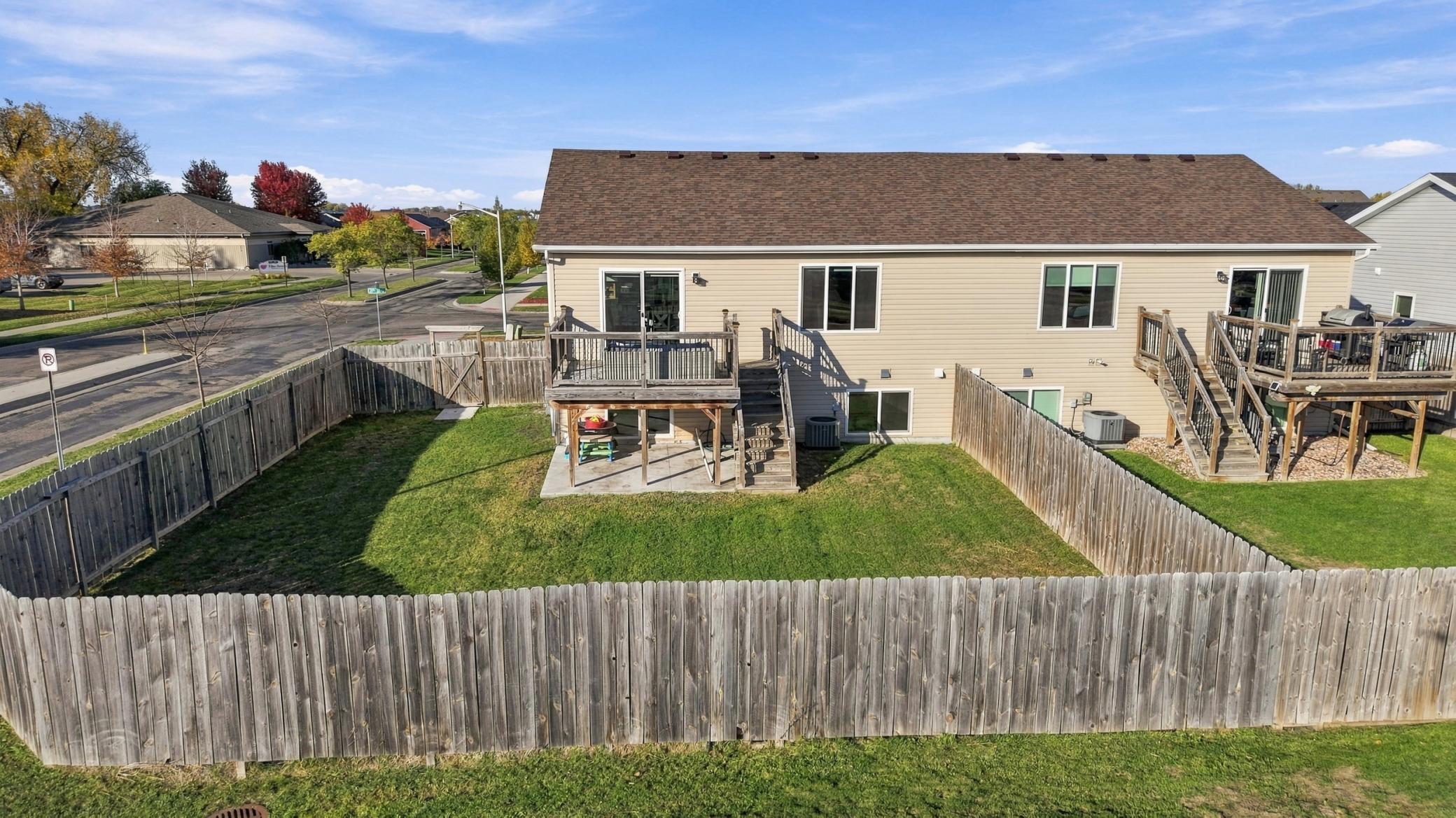 2015 townhouse for sale at 3372 27th Street S in Moorhead, MN — 3 bed, 2 bath (photo 30 of 35)