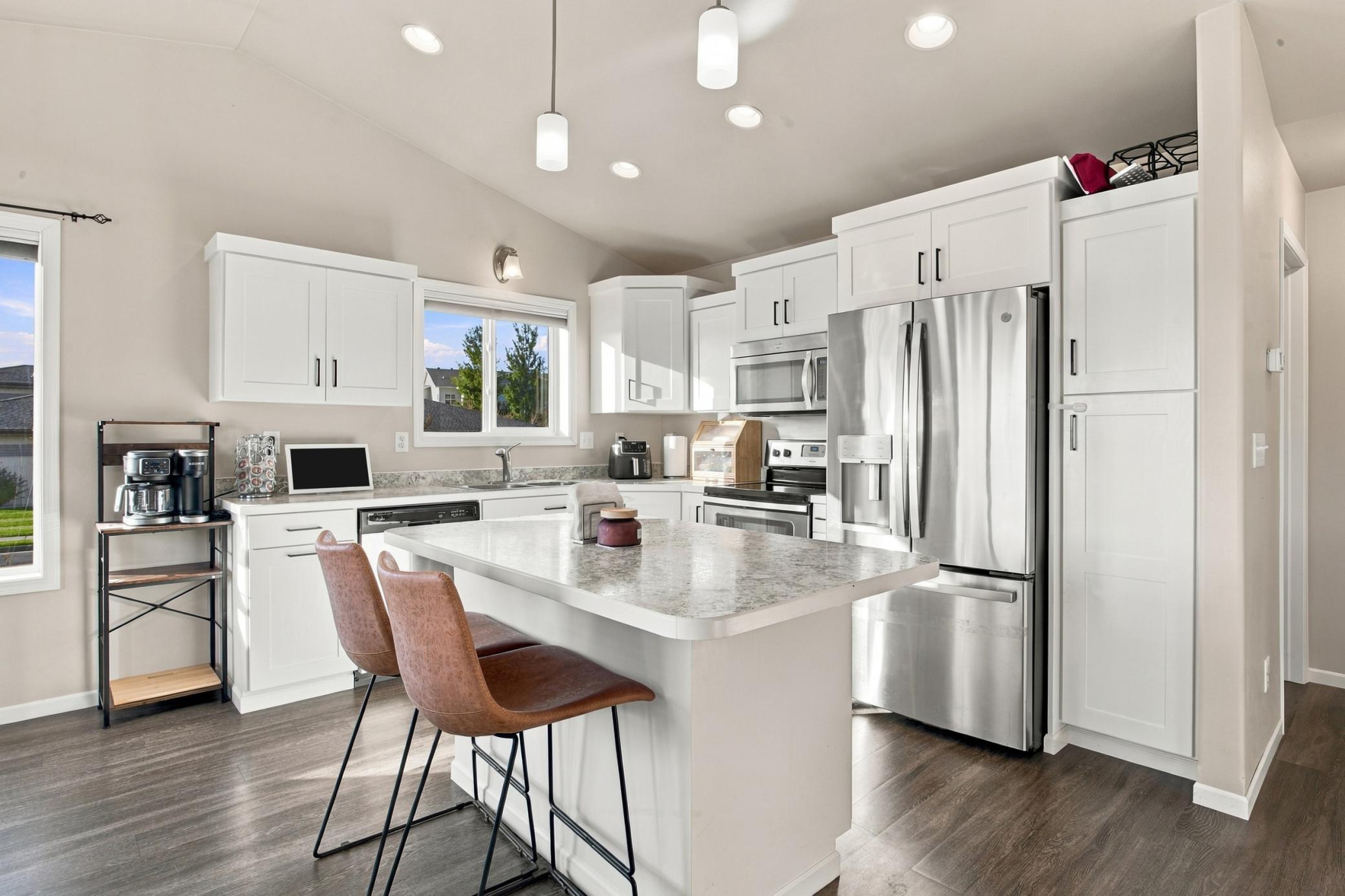 2015 townhouse for sale at 3372 27th Street S in Moorhead, MN — 3 bed, 2 bath (photo 8 of 35)