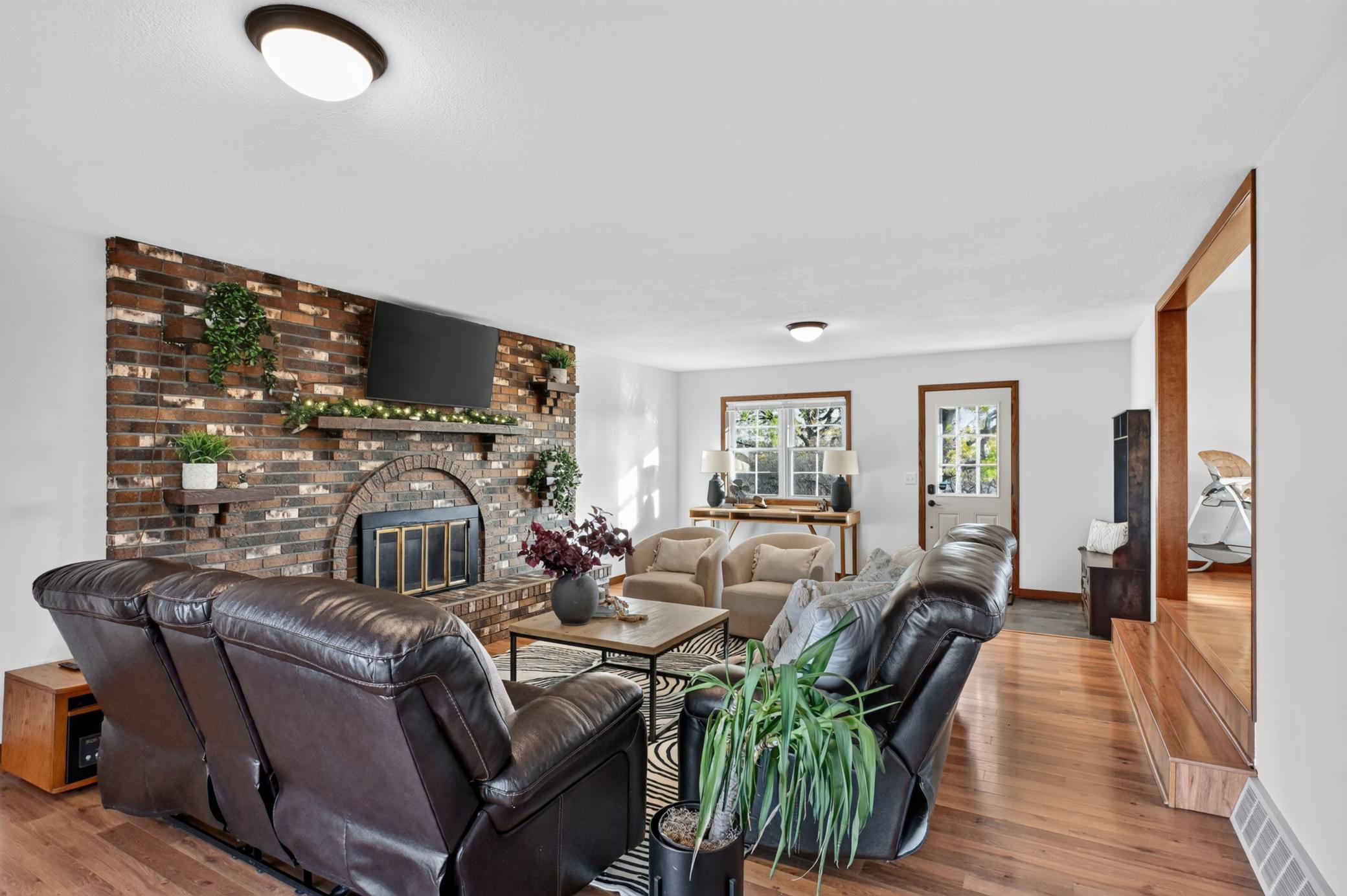 1914 single family home for sale at 20172 County 2 in Sauk Centre, MN — 4 bed, 2 bath (photo 16 of 118)