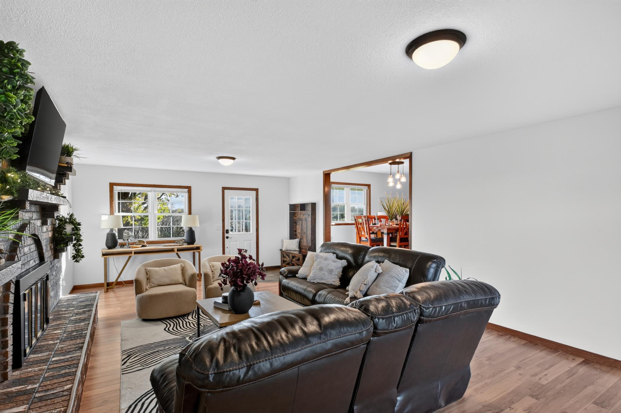 1914 single family home for sale at 20172 County 2 in Sauk Centre, MN — 4 bed, 2 bath (photo 17 of 118)