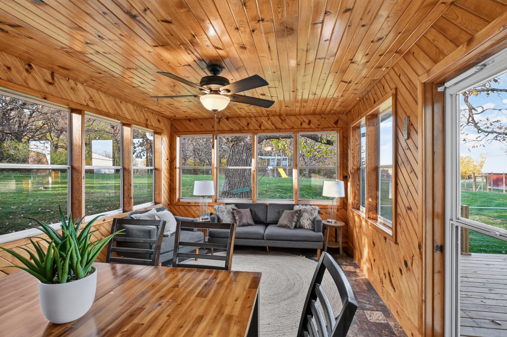 1914 single family home for sale at 20172 County 2 in Sauk Centre, MN — 4 bed, 2 bath (photo 37 of 118)