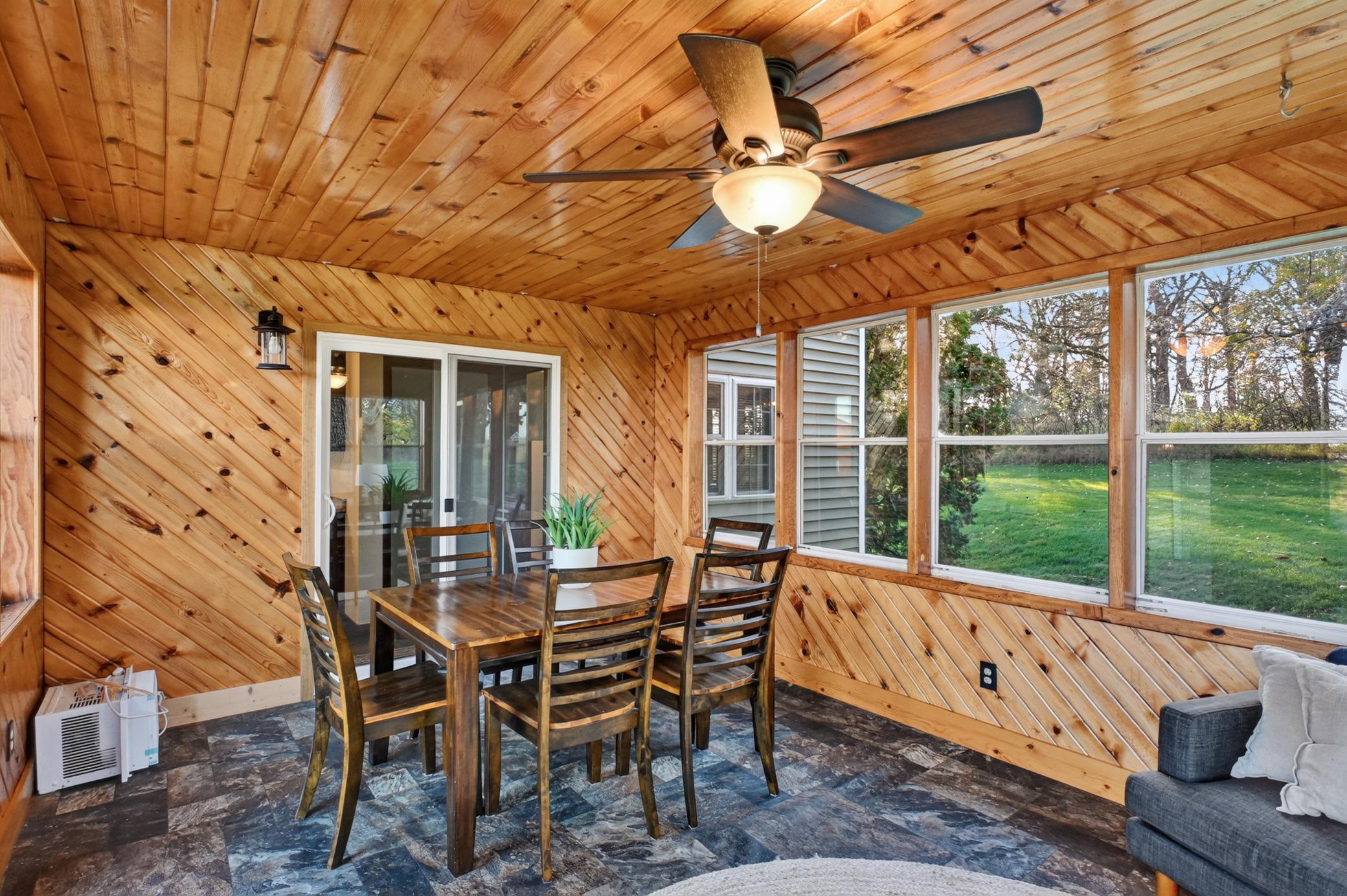 1914 single family home for sale at 20172 County 2 in Sauk Centre, MN — 4 bed, 2 bath (photo 39 of 118)