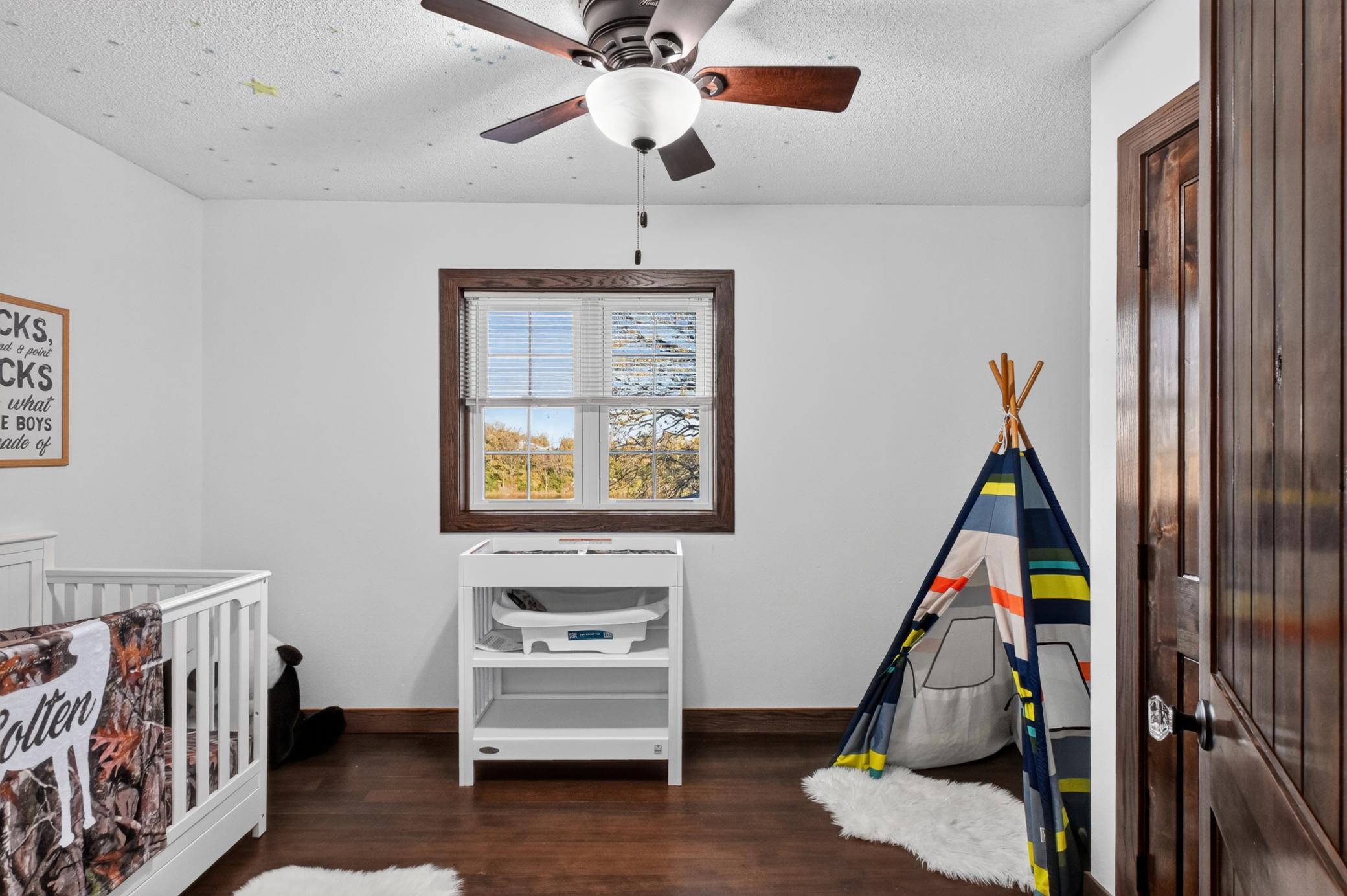 1914 single family home for sale at 20172 County 2 in Sauk Centre, MN — 4 bed, 2 bath (photo 53 of 118)