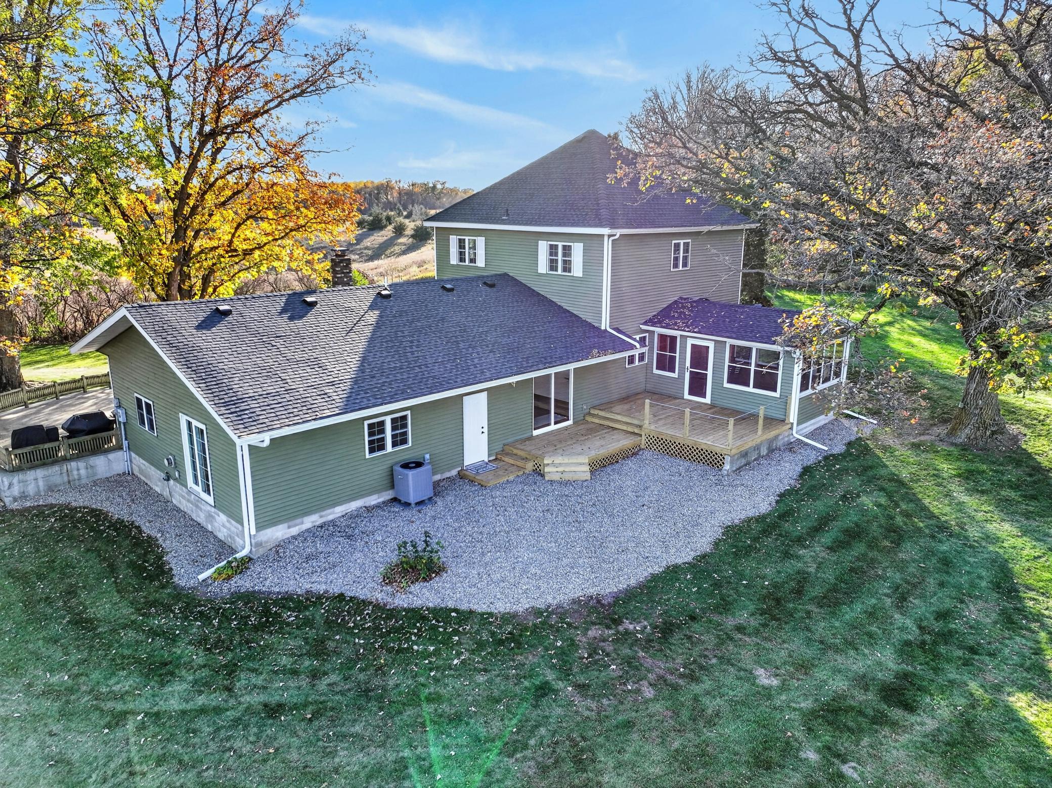1914 single family home for sale at 20172 County 2 in Sauk Centre, MN — 4 bed, 2 bath (photo 65 of 118)