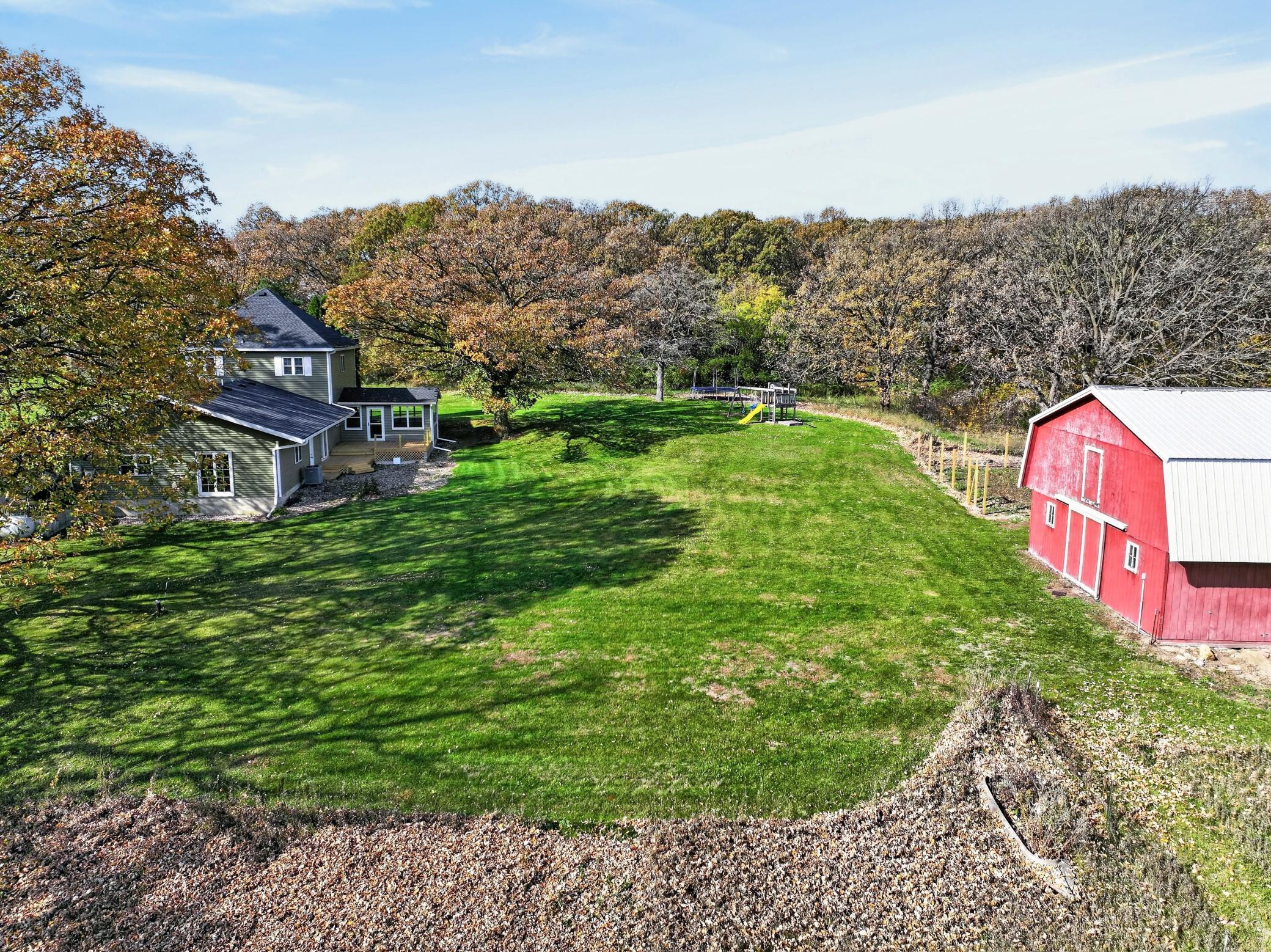 1914 single family home for sale at 20172 County 2 in Sauk Centre, MN — 4 bed, 2 bath (photo 68 of 118)