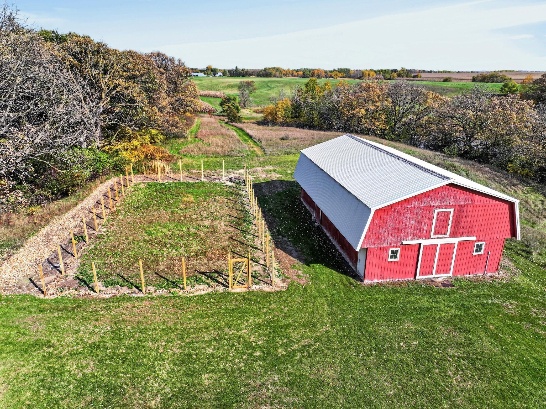 1914 single family home for sale at 20172 County 2 in Sauk Centre, MN — 4 bed, 2 bath (photo 74 of 118)