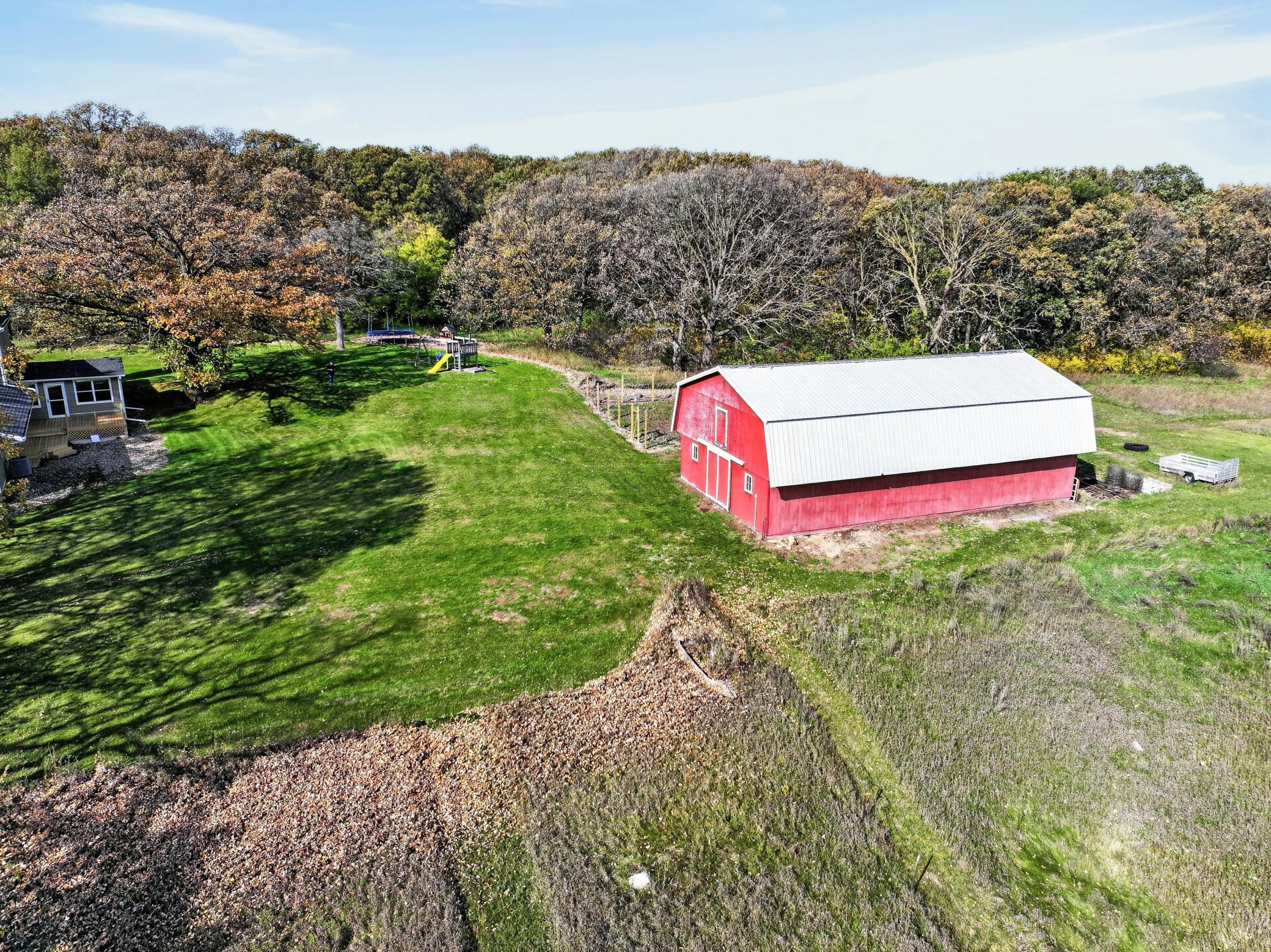 1914 single family home for sale at 20172 County 2 in Sauk Centre, MN — 4 bed, 2 bath (photo 76 of 118)