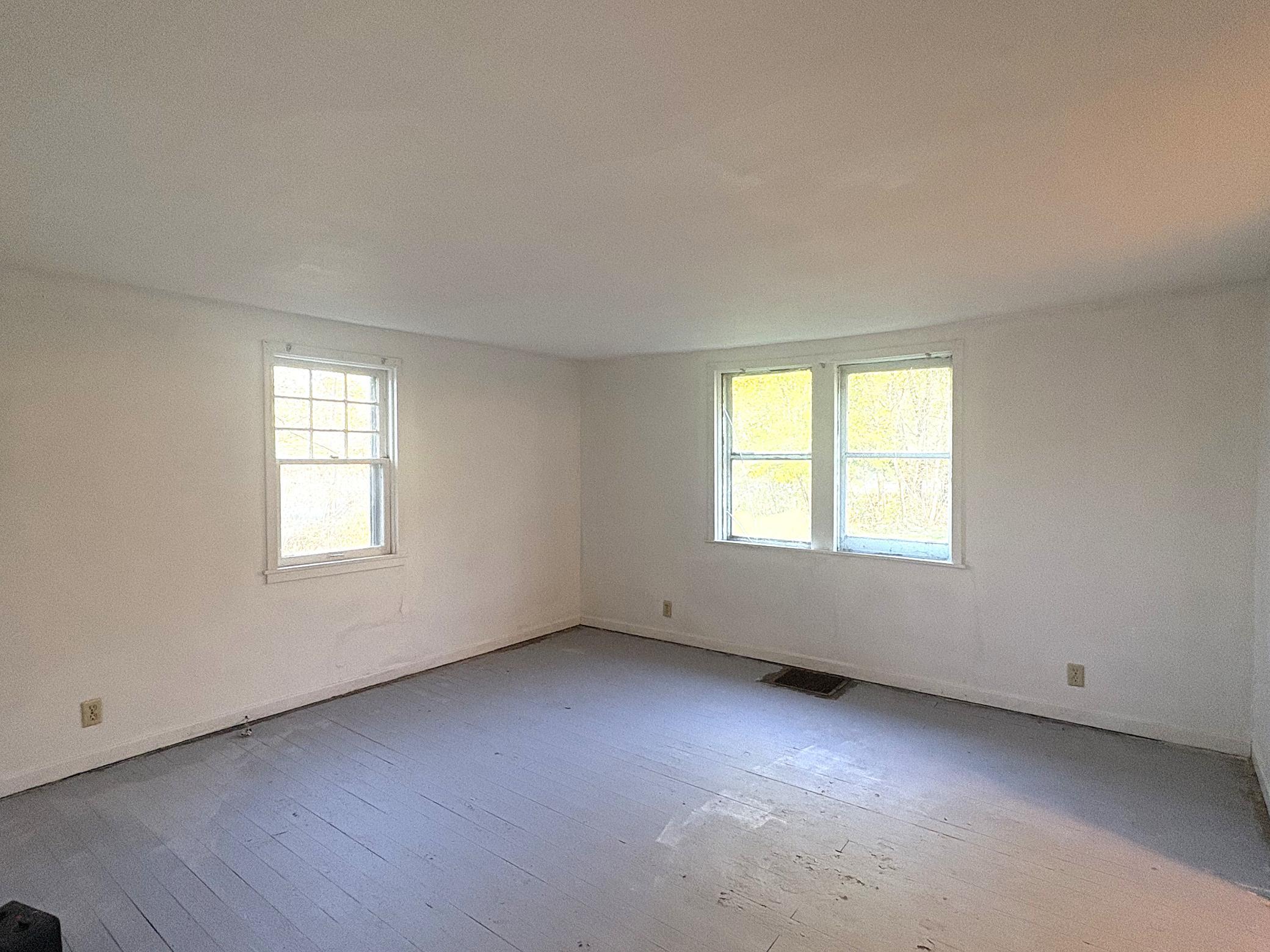 1962 single family home for sale at 415 W Adolphus Avenue in Fergus Falls, MN — 2 bed, 1 bath (photo 10 of 19)