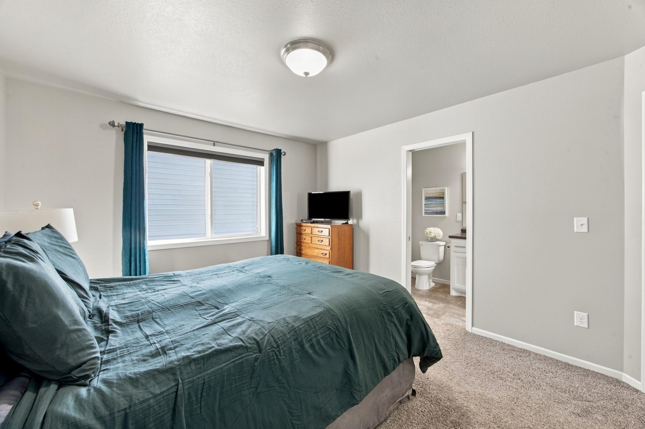 2016 single family home for sale at 6218 61st Avenue S in Fargo, ND — 4 bed, 2 bath (photo 13 of 45)