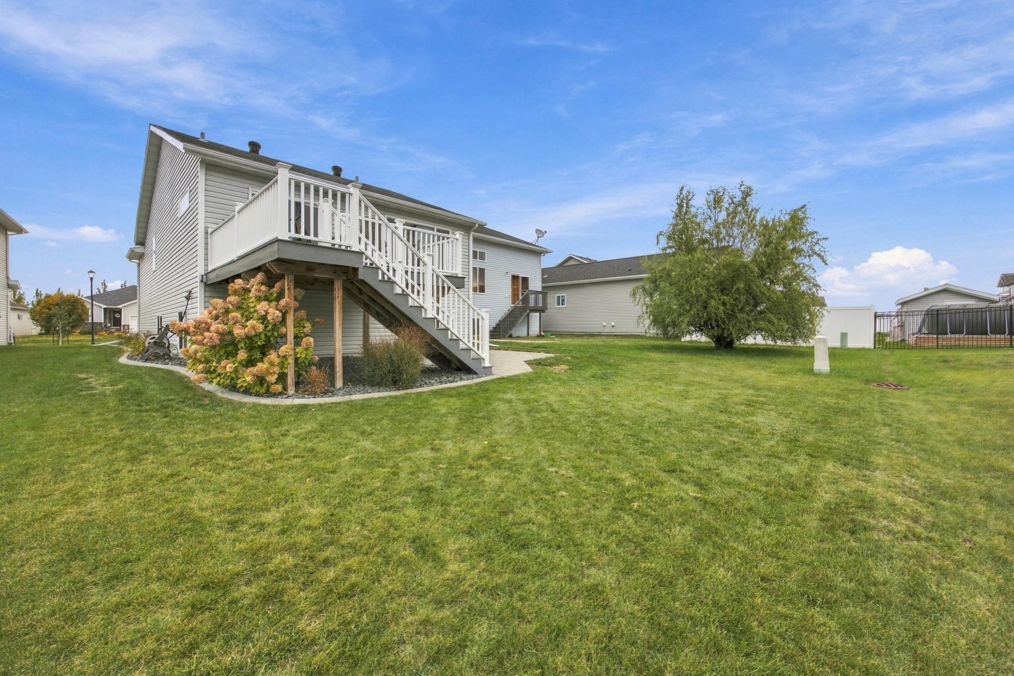 2016 single family home for sale at 6218 61st Avenue S in Fargo, ND — 4 bed, 2 bath (photo 3 of 45)