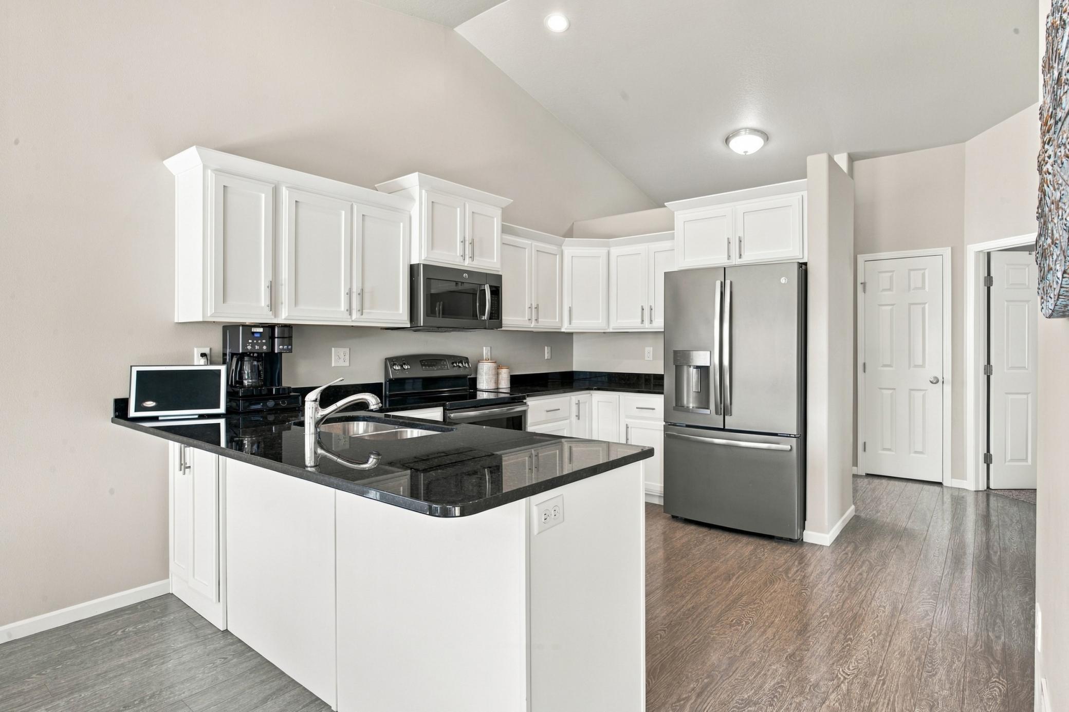 2016 single family home for sale at 6218 61st Avenue S in Fargo, ND — 4 bed, 2 bath (photo 7 of 45)