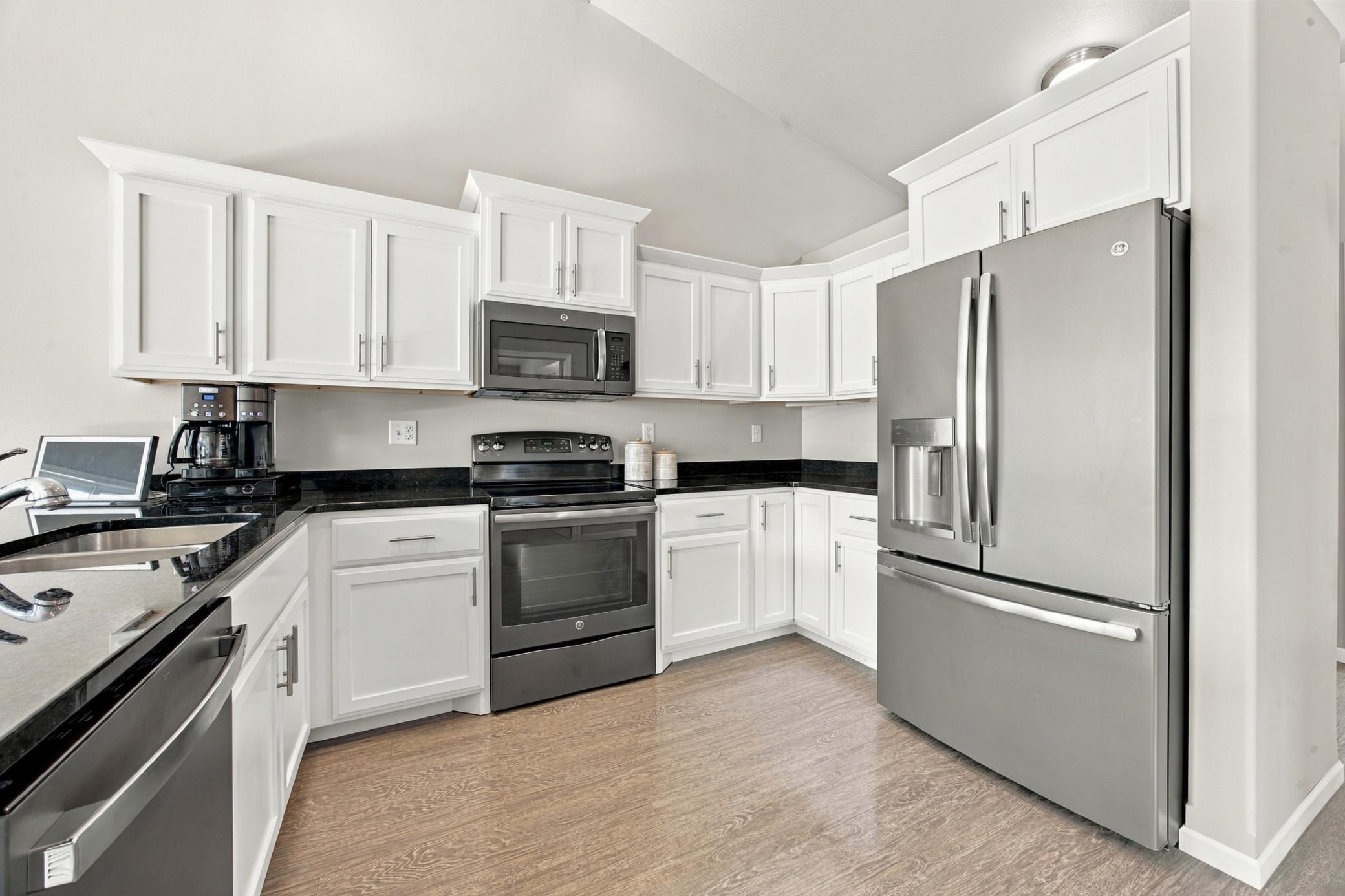 2016 single family home for sale at 6218 61st Avenue S in Fargo, ND — 4 bed, 2 bath (photo 8 of 45)