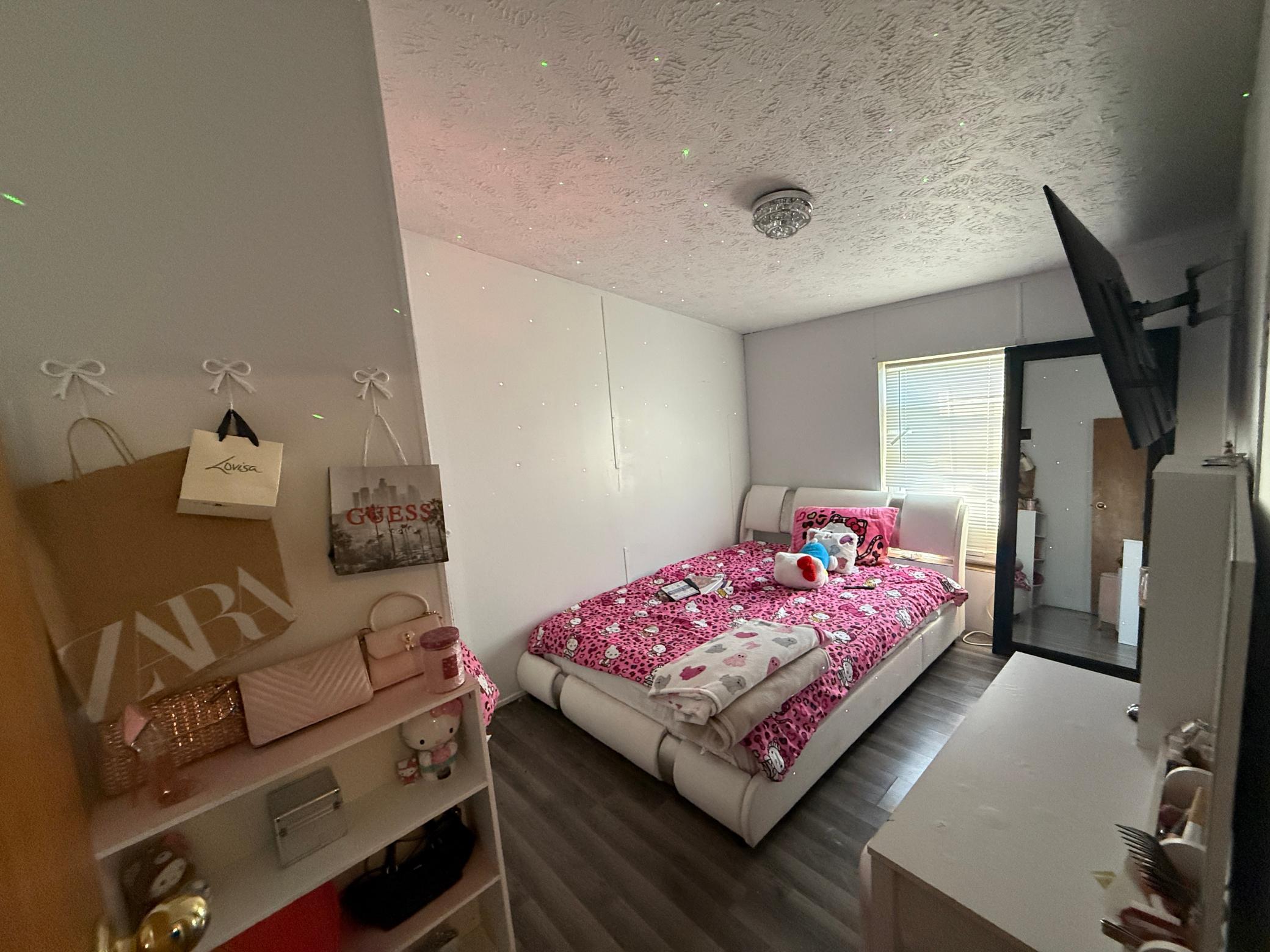 2000 single family home for sale at 1003 2 Avenue E in West Fargo, ND — 3 bed, 2 bath (photo 17 of 25)