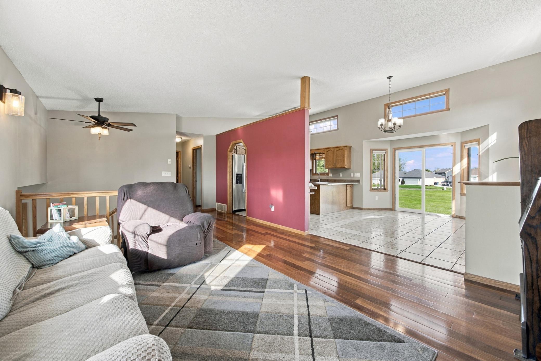 1993 single family home for sale at 816 9th Avenue NE in Dilworth, MN — 5 bed, 3 bath (photo 13 of 30)