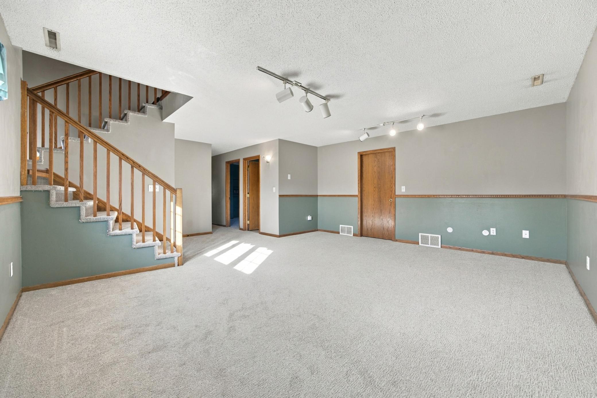 1993 single family home for sale at 816 9th Avenue NE in Dilworth, MN — 5 bed, 3 bath (photo 19 of 30)