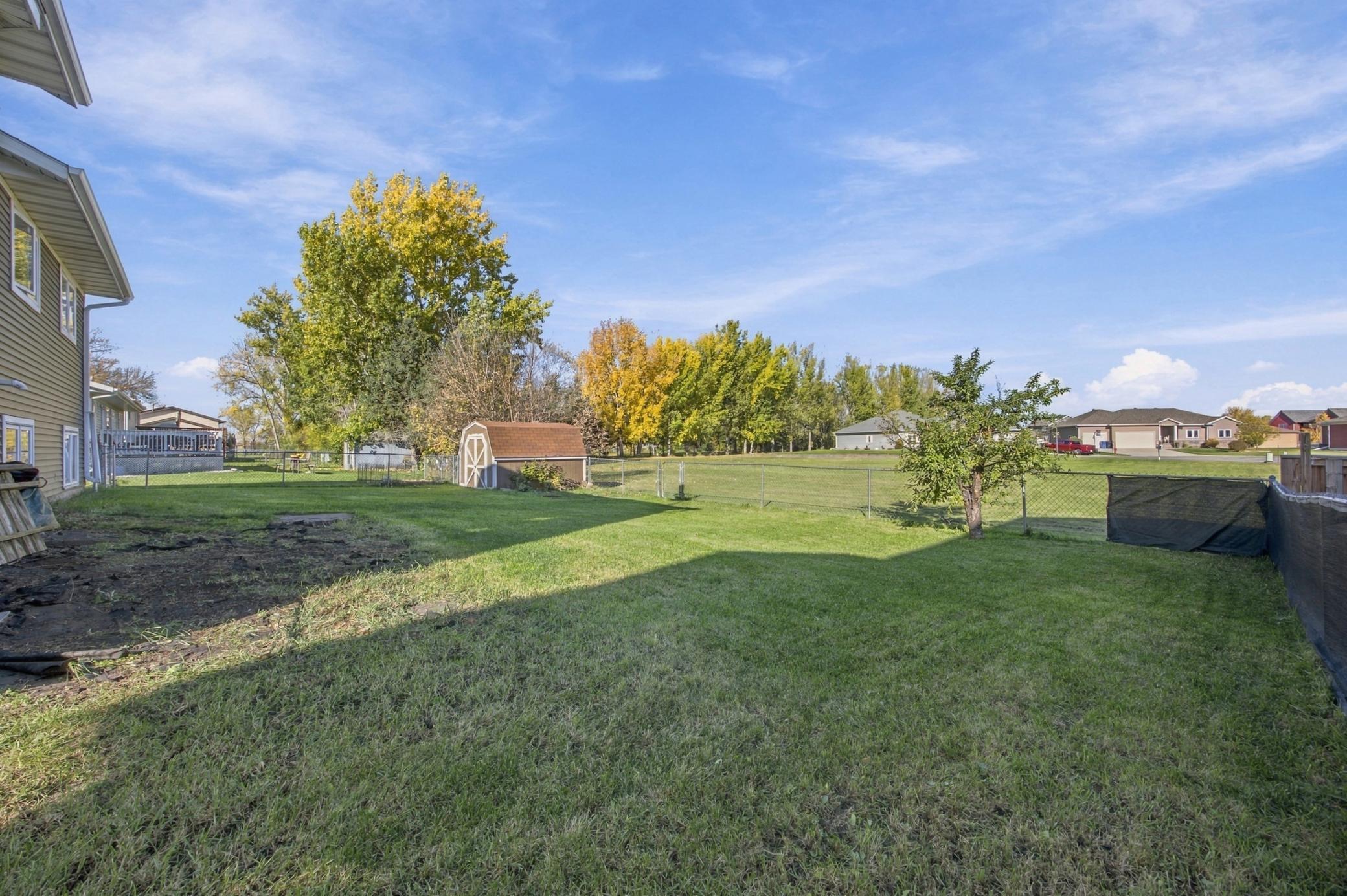 1993 single family home for sale at 816 9th Avenue NE in Dilworth, MN — 5 bed, 3 bath (photo 26 of 30)