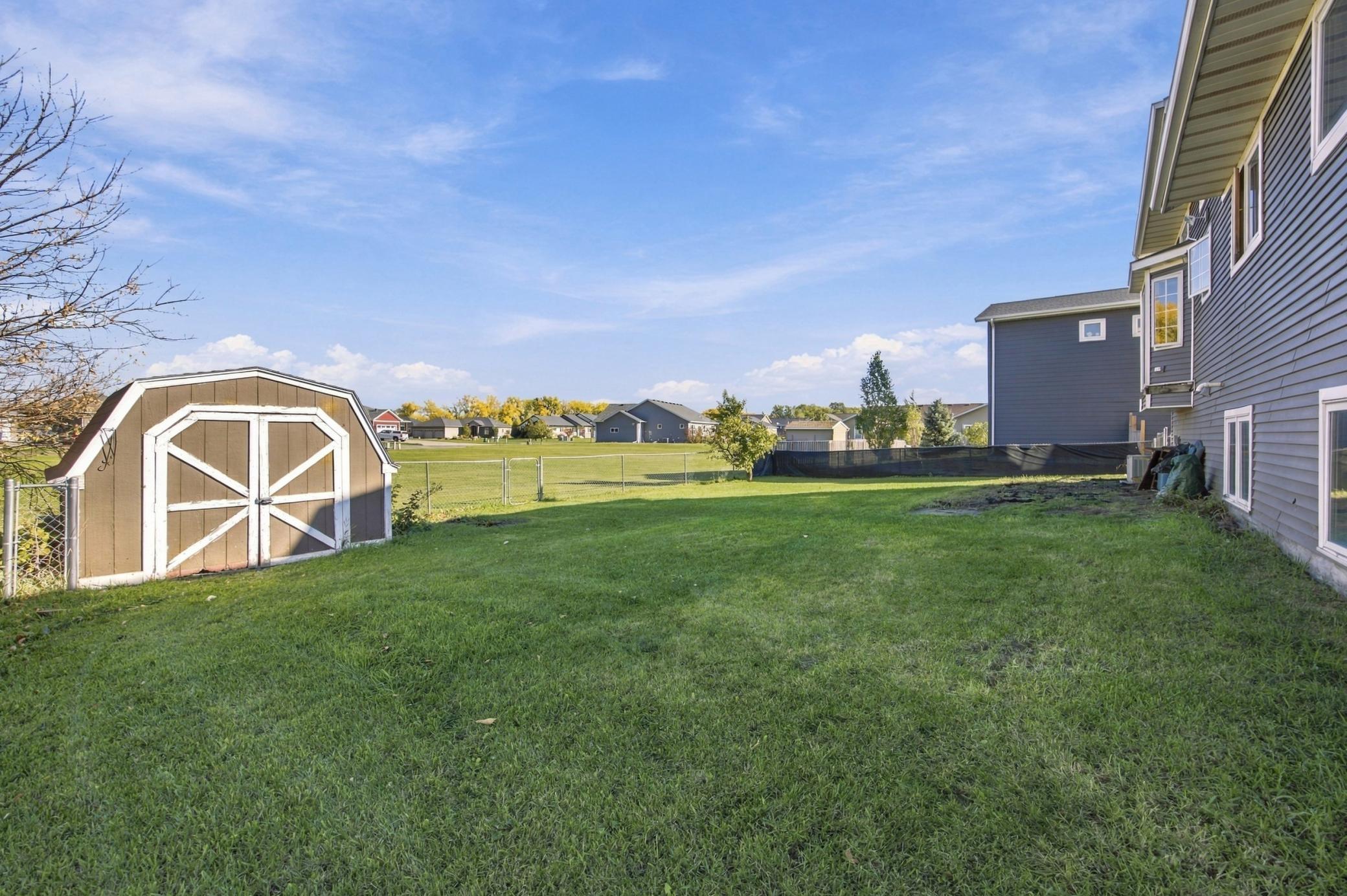 1993 single family home for sale at 816 9th Avenue NE in Dilworth, MN — 5 bed, 3 bath (photo 30 of 30)
