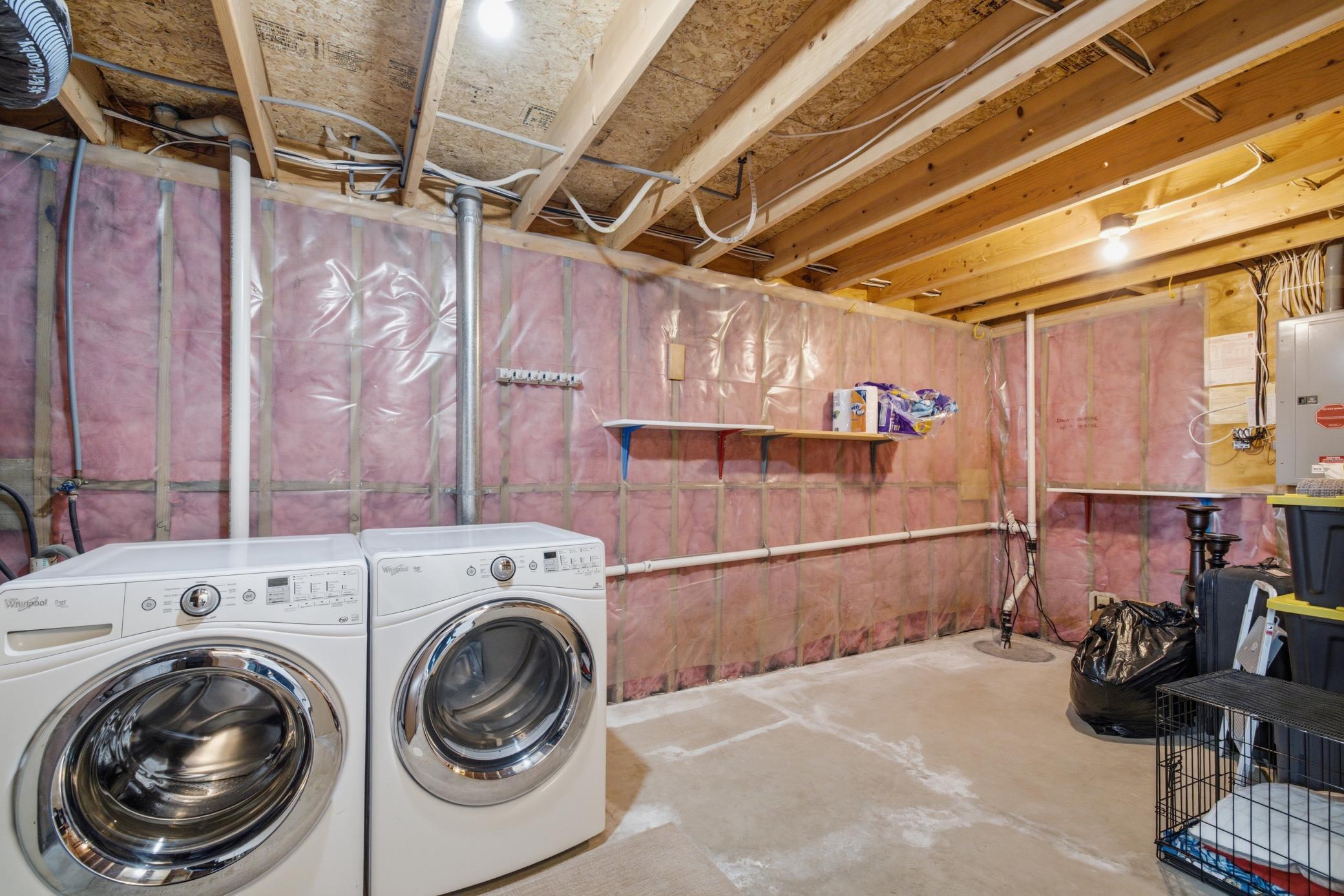 1993 single family home for sale at 1407 7th Street W in West Fargo, ND — 4 bed, 2 bath (photo 33 of 57)