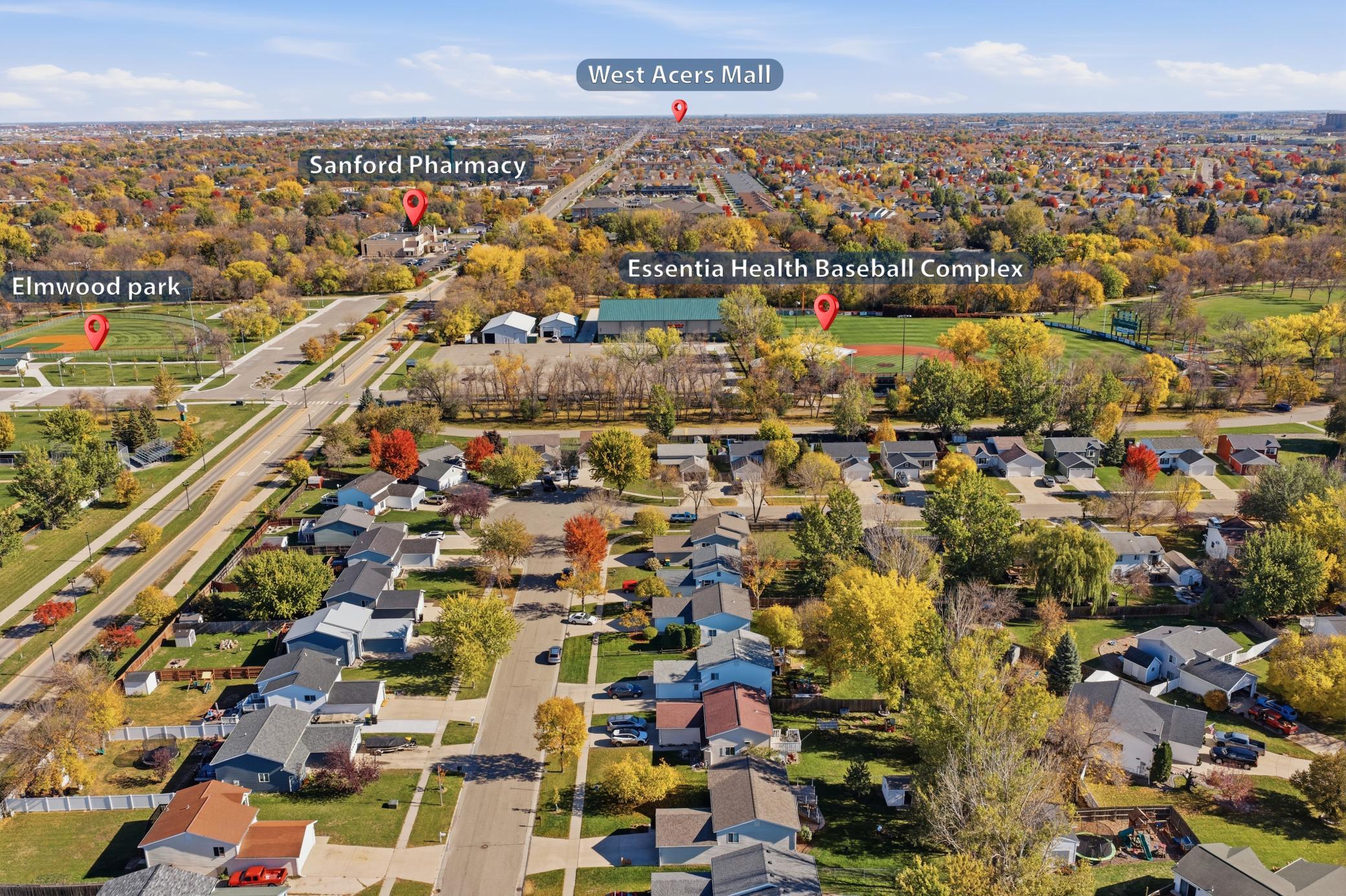 1993 single family home for sale at 1407 7th Street W in West Fargo, ND — 4 bed, 2 bath (photo 45 of 57)