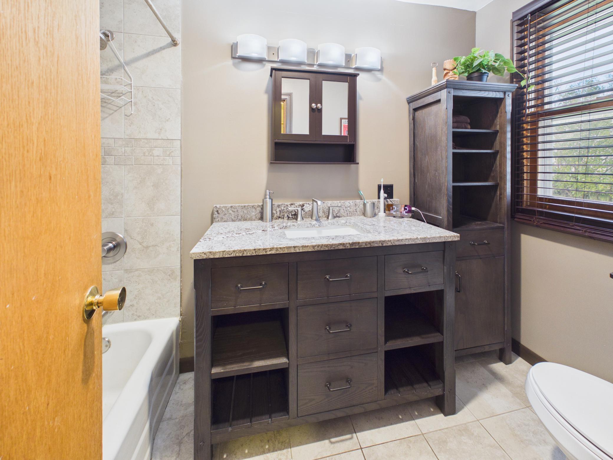 1958 single family home for sale at 323 Main Street E in Eagle Bend, MN — 2 bed, 1 bath (photo 11 of 20)