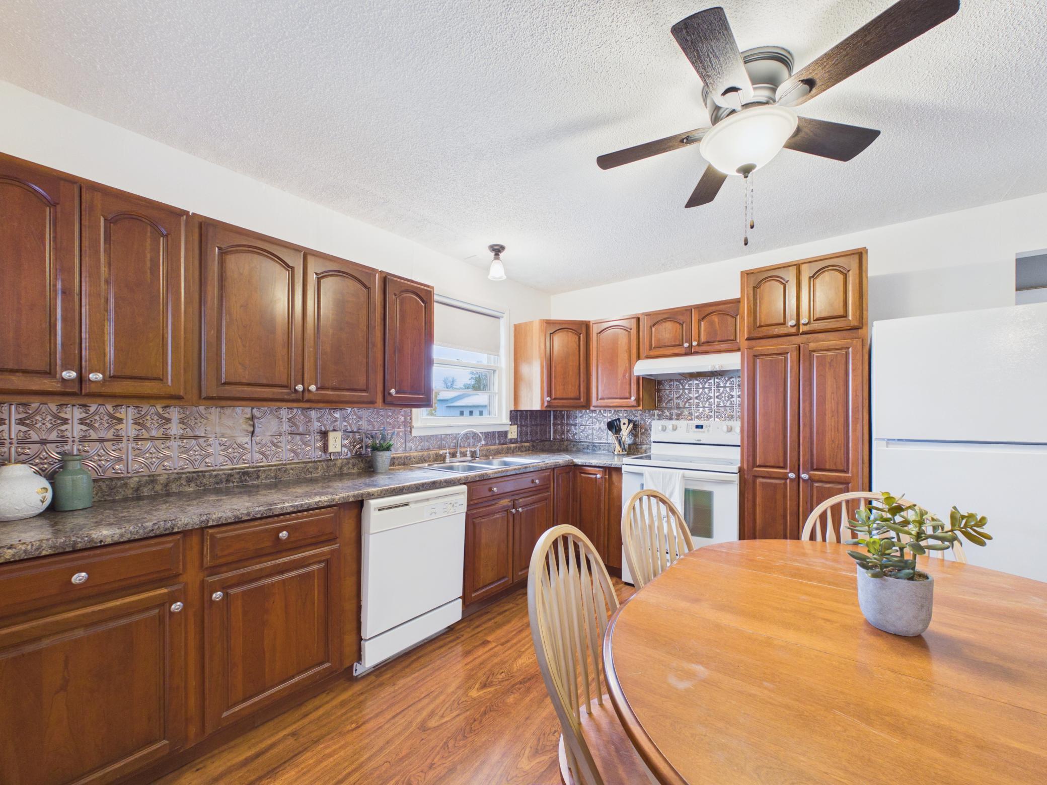 1958 single family home for sale at 323 Main Street E in Eagle Bend, MN — 2 bed, 1 bath (photo 6 of 20)