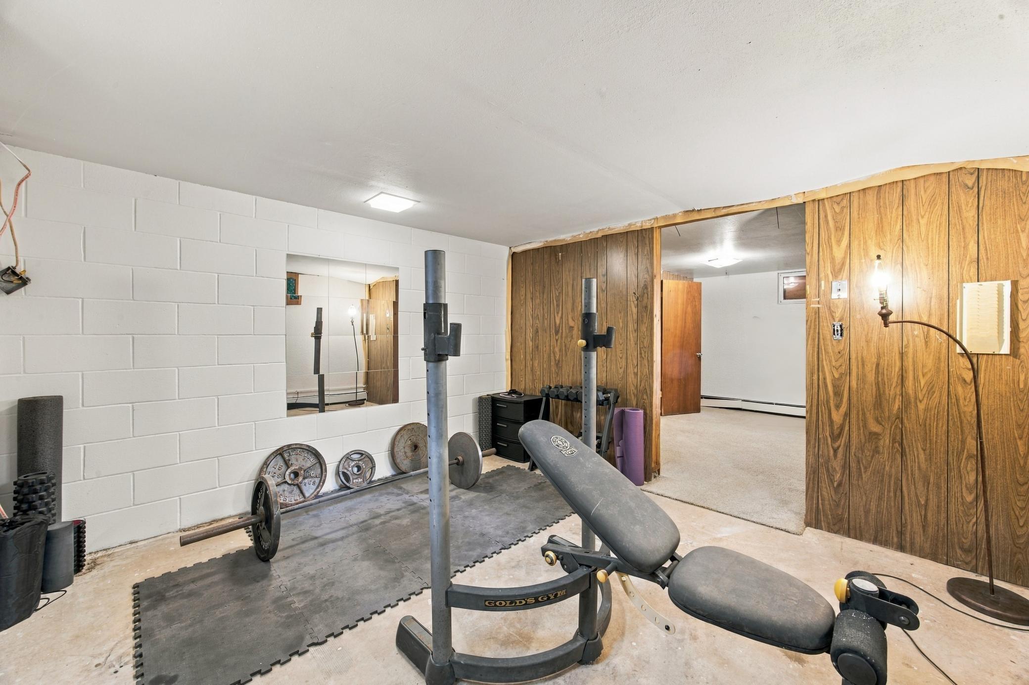 1969 single family home for sale at 1911 18th Street S in Moorhead, MN — 3 bed, 2 bath (photo 20 of 31)