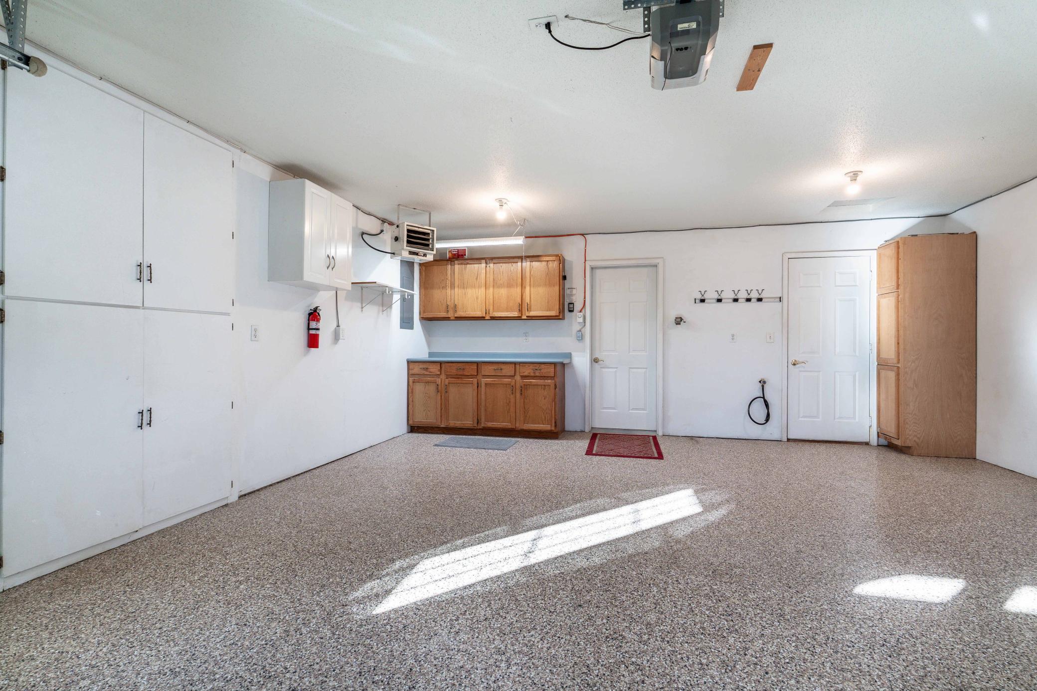 2000 townhouse for sale at 1961 Oakwood View in Fergus Falls, MN — 2 bed, 3 bath (photo 36 of 64)