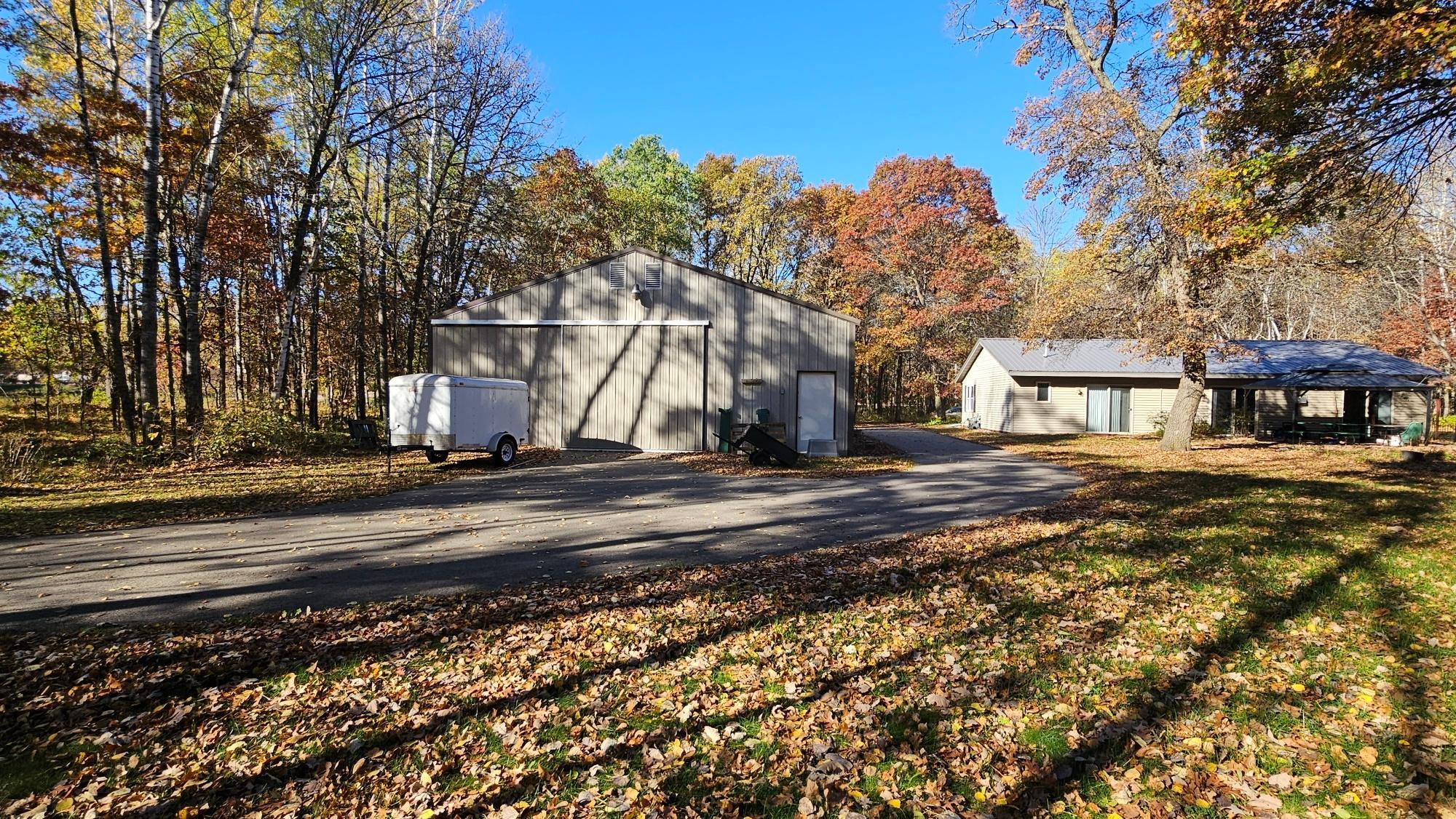 1997 single family home for sale at 10284 Saint Mathias Road in Brainerd, MN — 3 bed, 3 bath