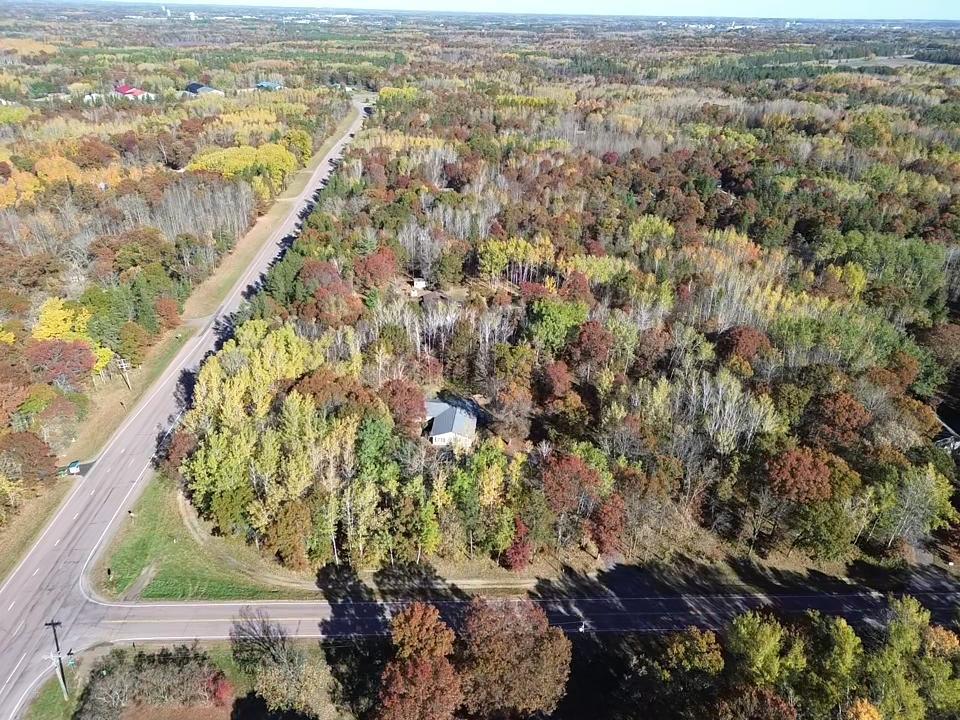 1997 single family home for sale at 10284 Saint Mathias Road in Brainerd, MN — 3 bed, 3 bath (photo 2 of 12)