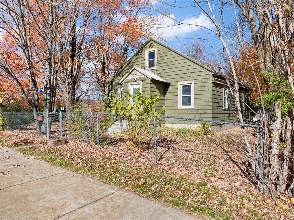 1950 single family home for sale at 21 1st Street SE in Crosby, MN — 3 bed, 1 bath (photo 19 of 27)