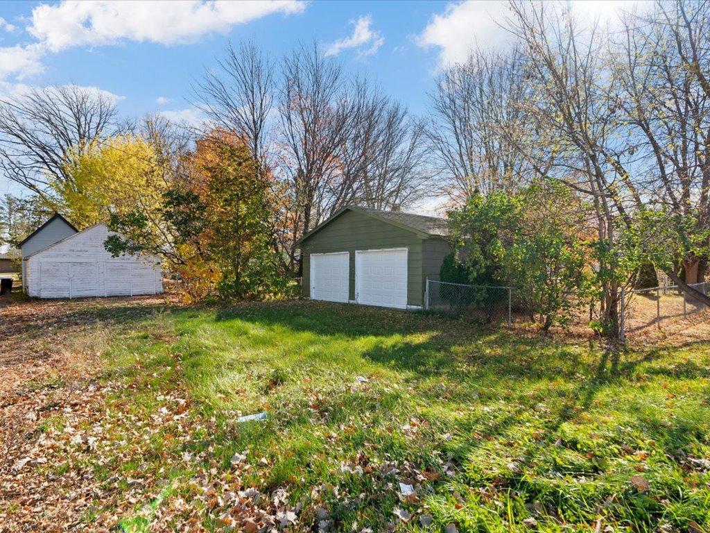 1950 single family home for sale at 21 1st Street SE in Crosby, MN — 3 bed, 1 bath (photo 25 of 27)