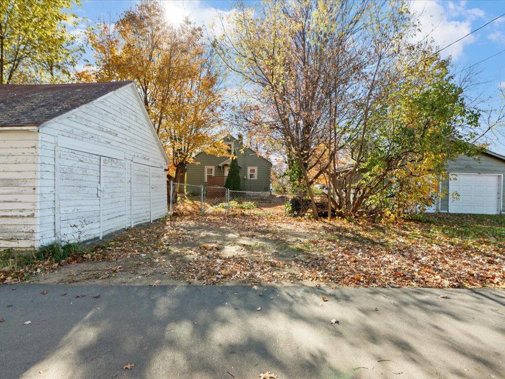 1950 single family home for sale at 21 1st Street SE in Crosby, MN — 3 bed, 1 bath (photo 27 of 27)