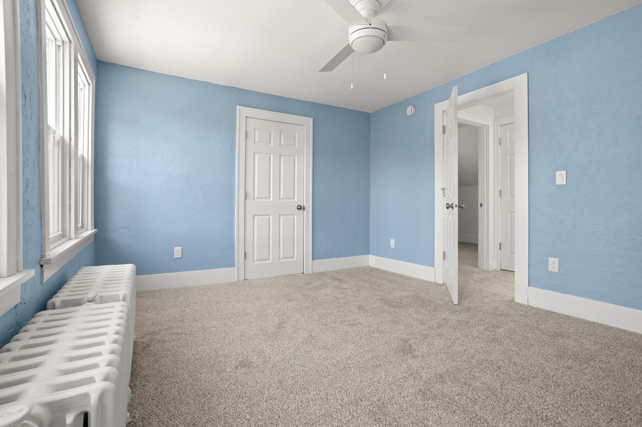 1920 single family home for sale at 915 1st Street N in Fargo, ND — 3 bed, 2 bath (photo 22 of 48)